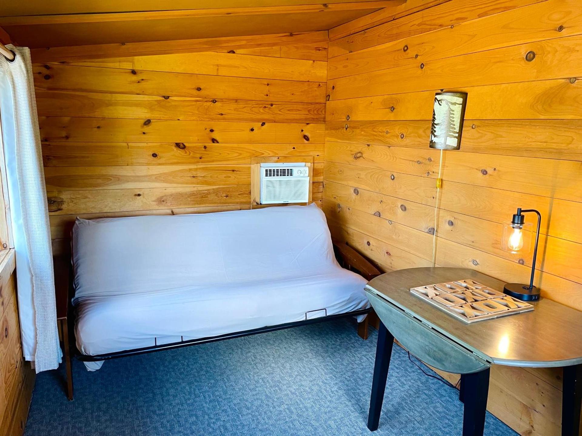 Waters Edge Lodge photo 60