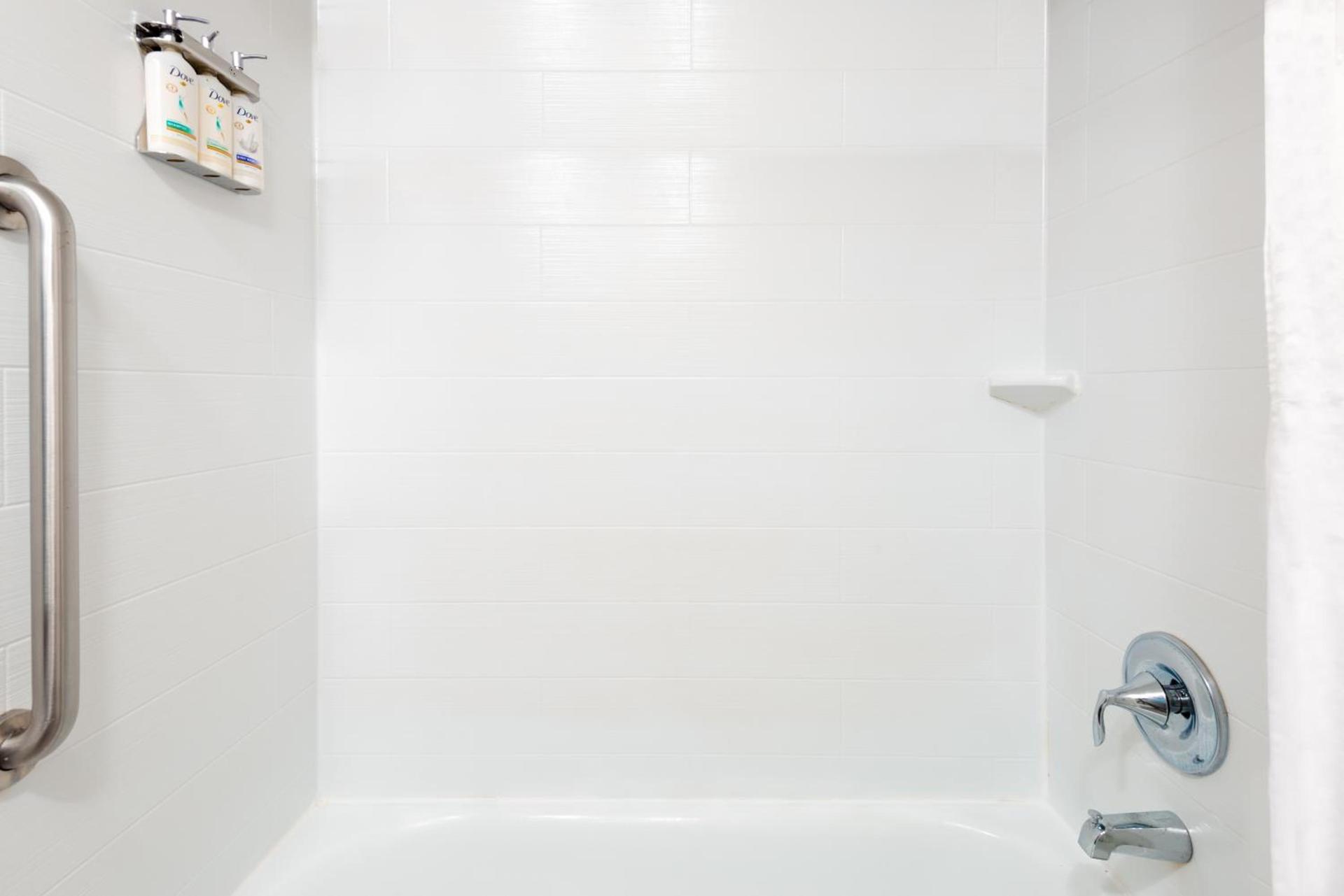 Holiday Inn Express Miami Airport Doral Area by IHG photo 4