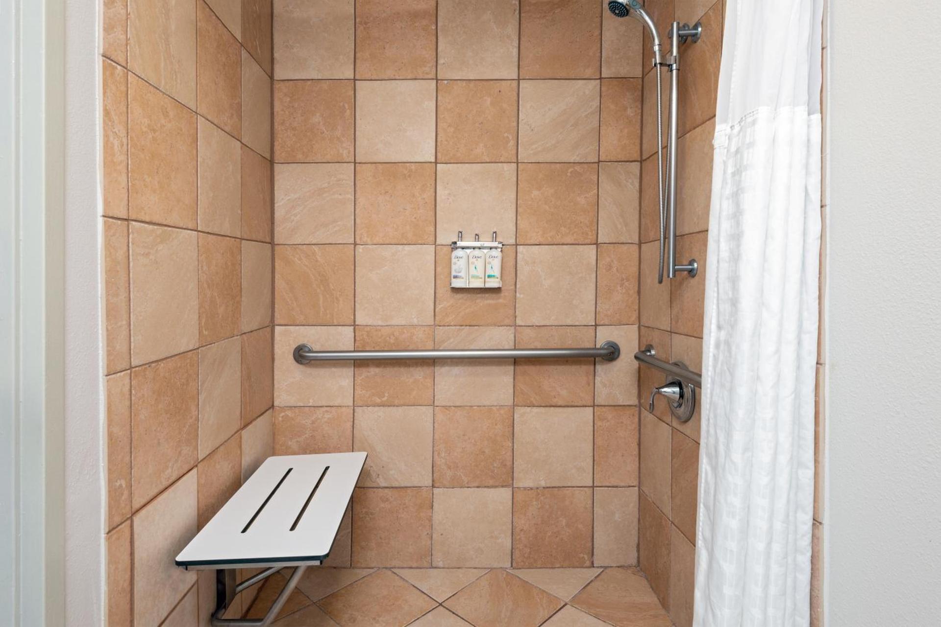 Holiday Inn Express Miami Airport Doral Area by IHG photo 14