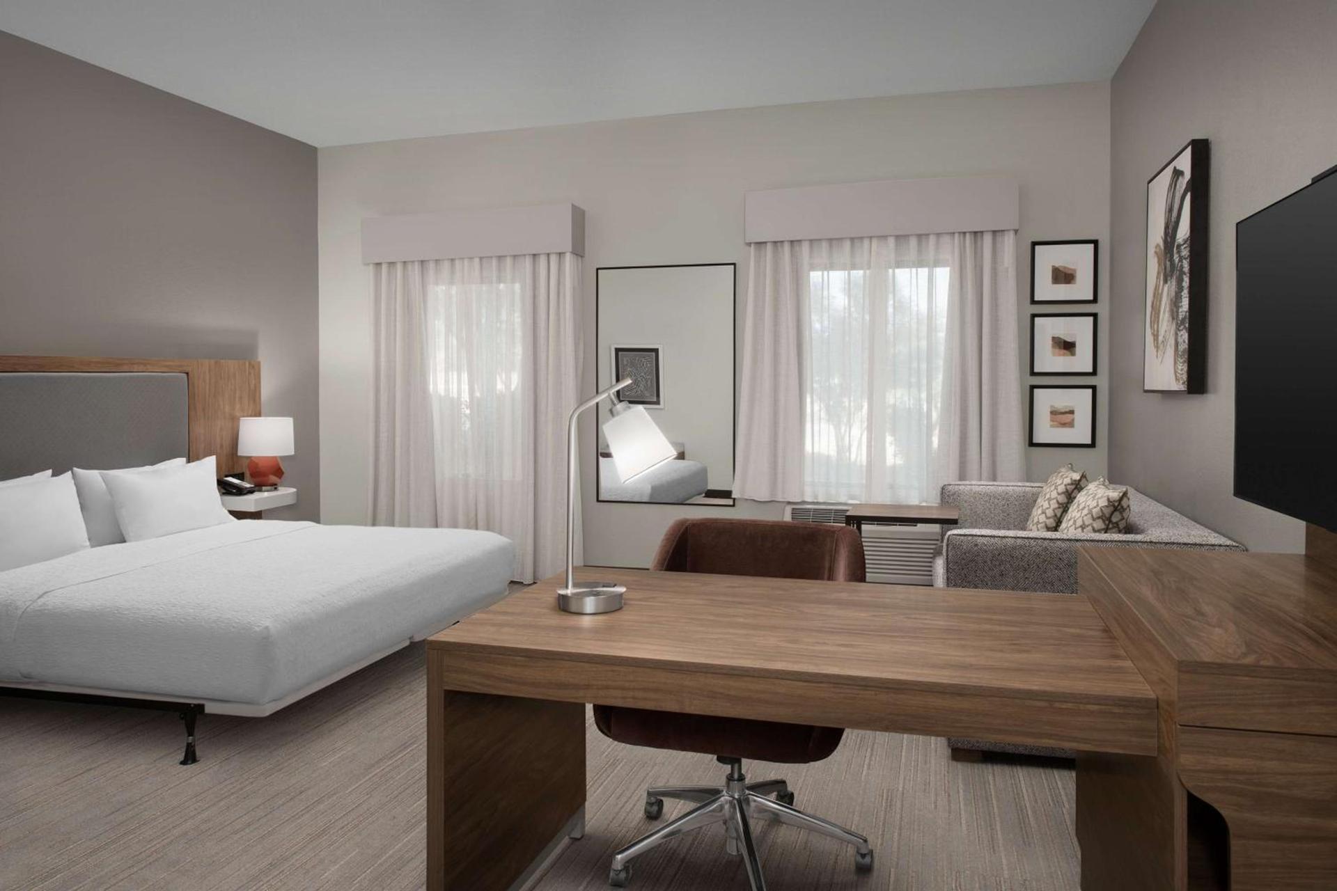 Hampton Inn & Suites Paso Robles photo 18