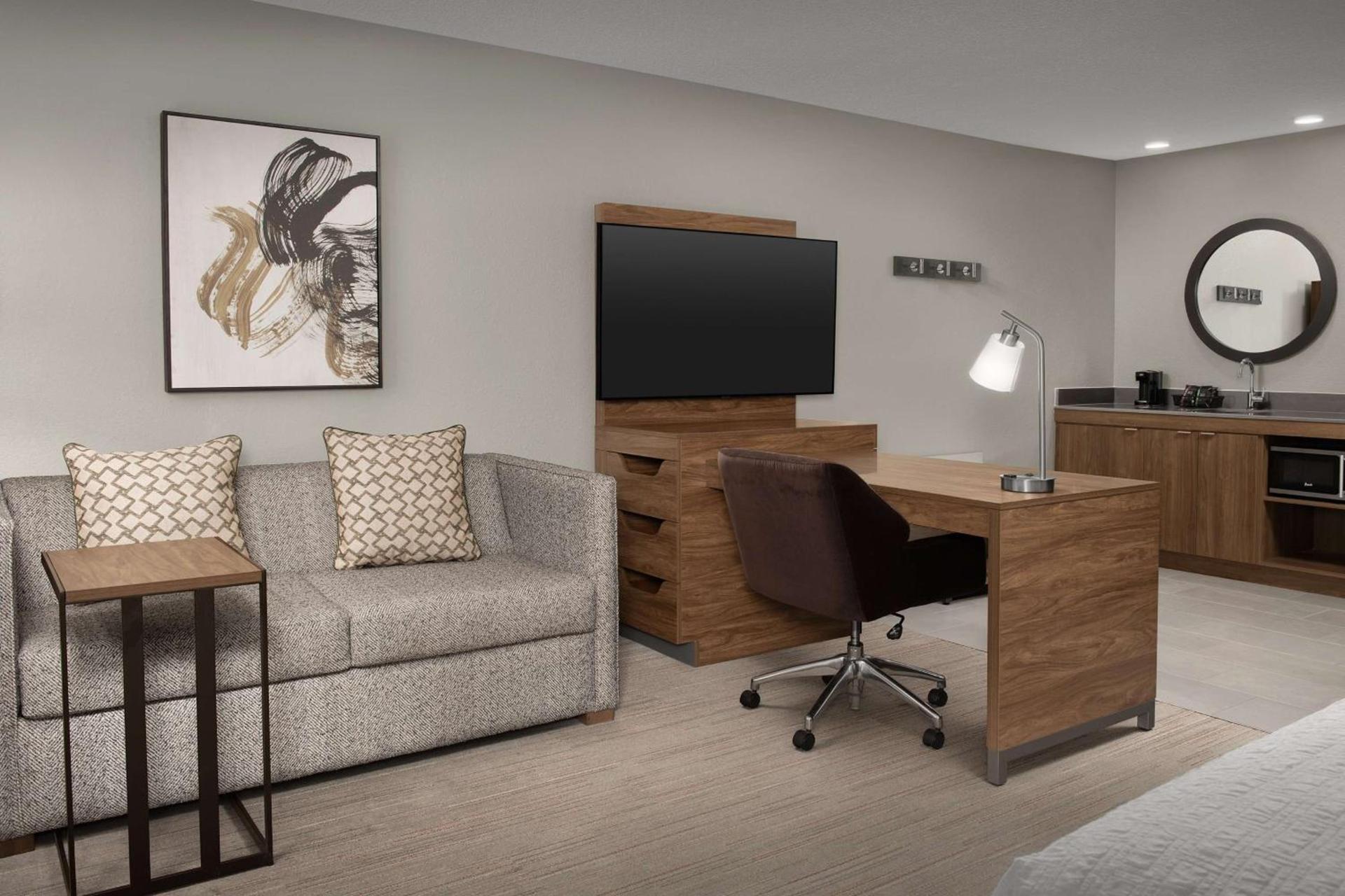 Hampton Inn & Suites Paso Robles photo 27