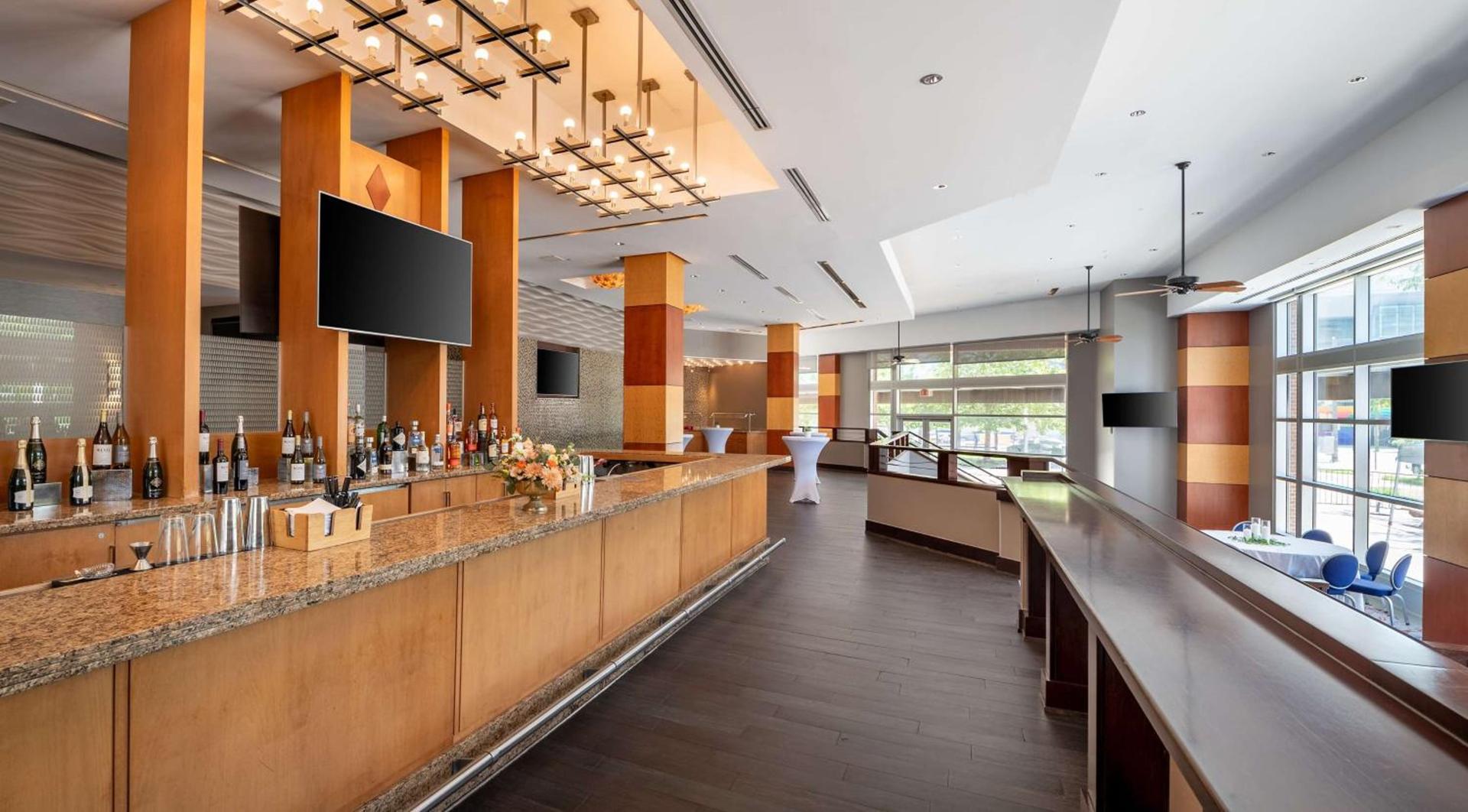 Hilton Baltimore Inner Harbor photo 16