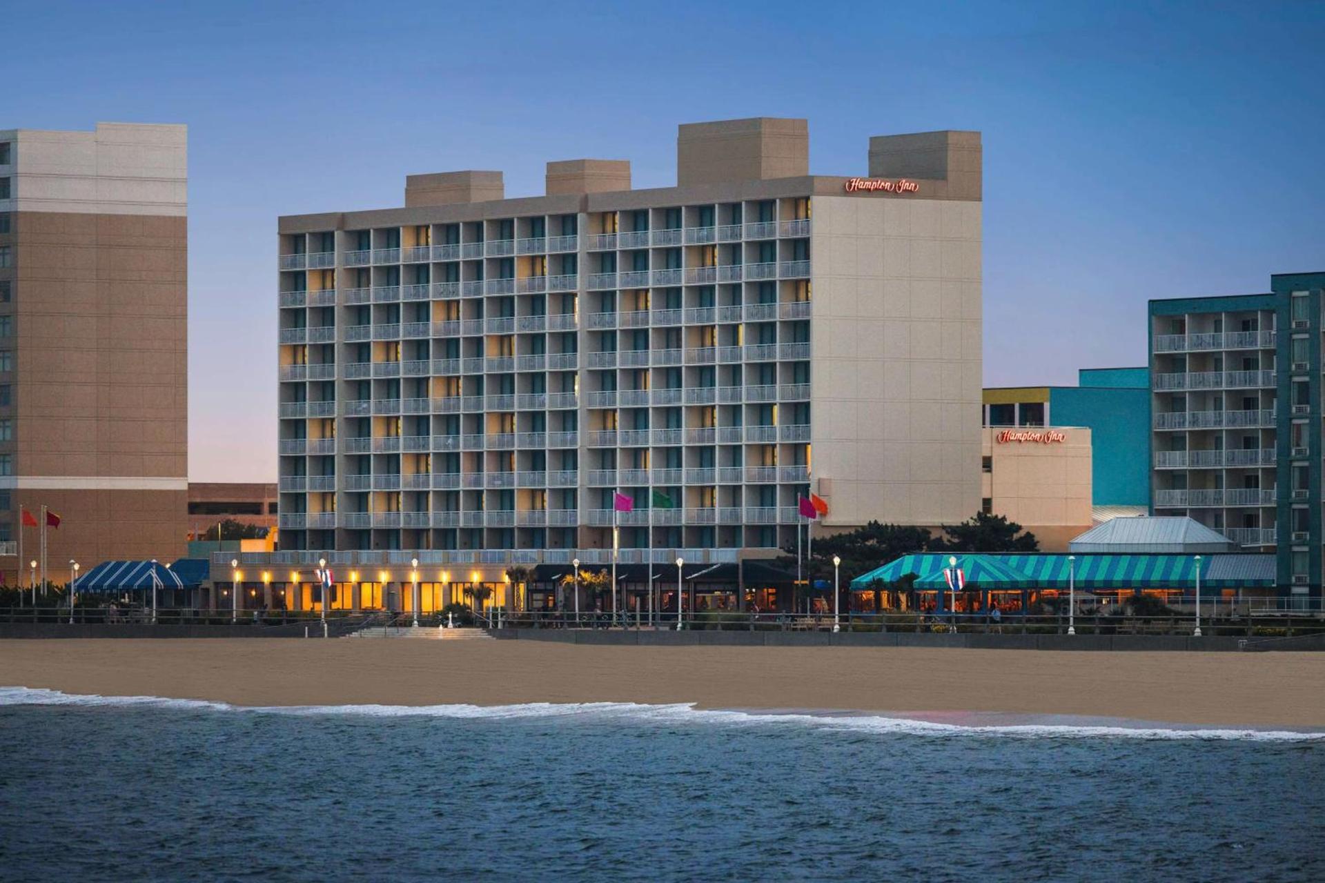 Hampton Inn Virginia Beach-Oceanfront South photo 1