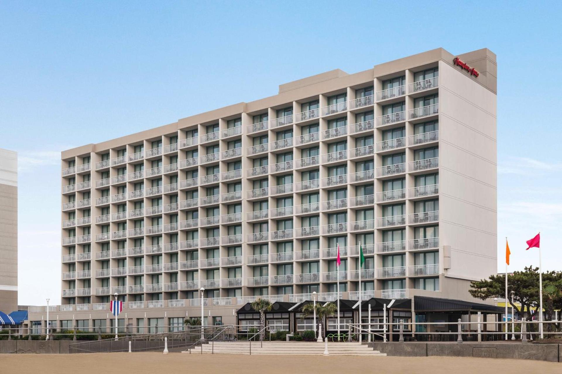 Hampton Inn Virginia Beach-Oceanfront South photo 4