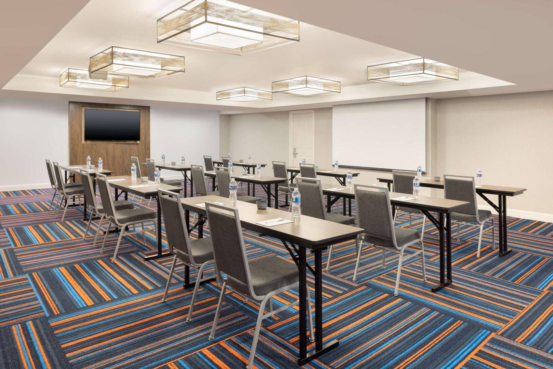 Hampton Inn & Suites Myrtle Beach Oceanfront photo 60