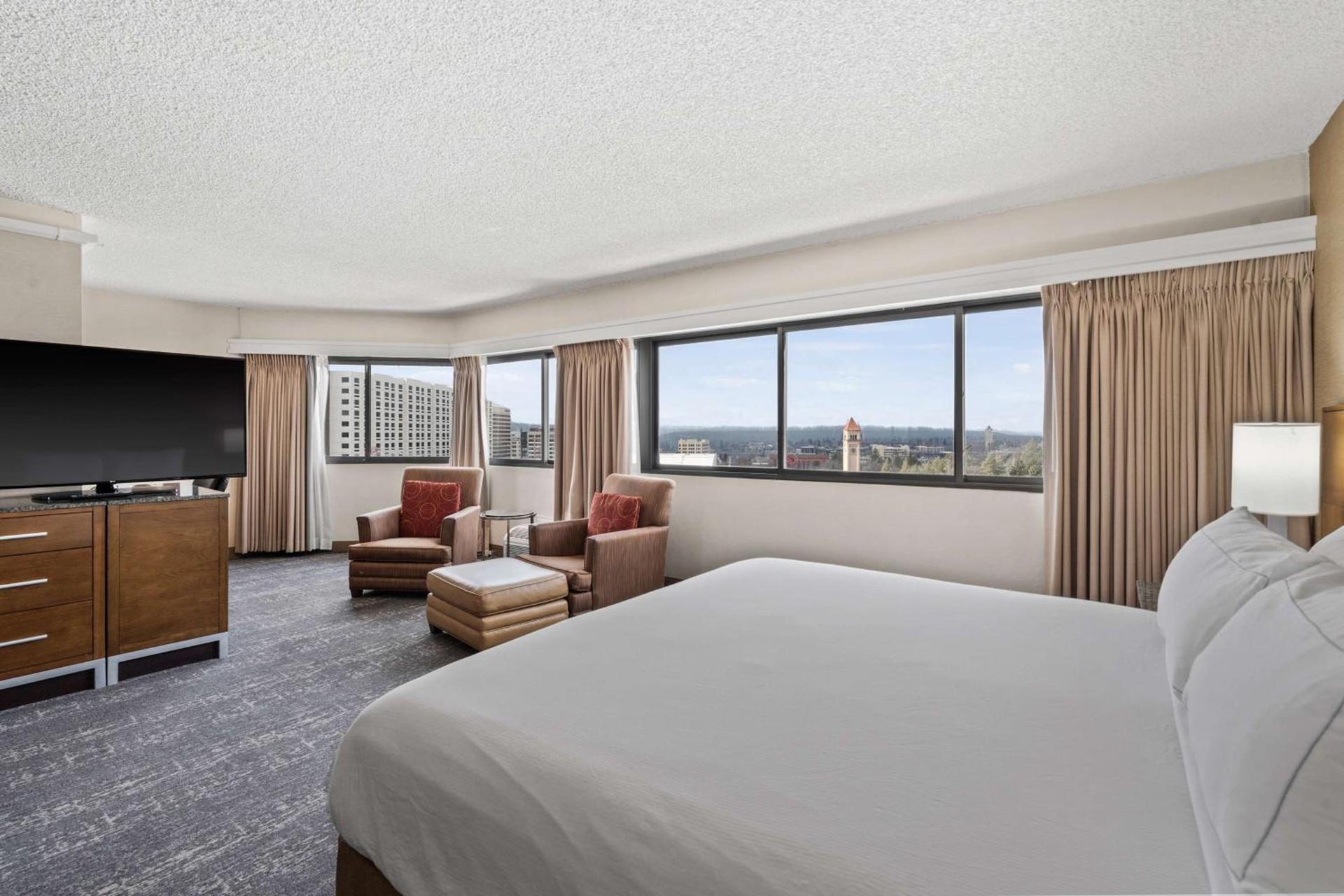 DoubleTree by Hilton Spokane City Center photo 43