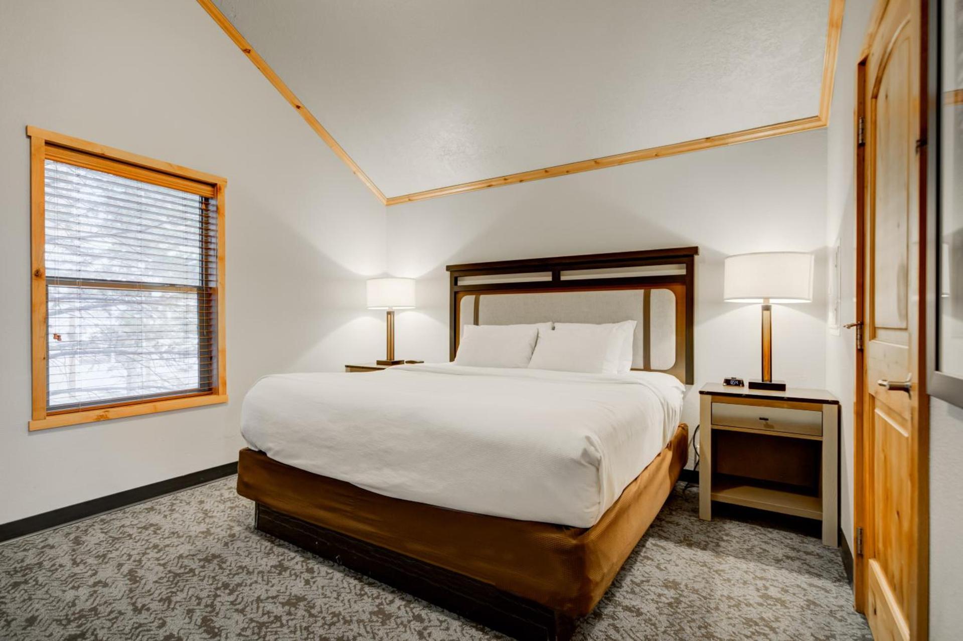 Explorer Cabins at Yellowstone photo 41