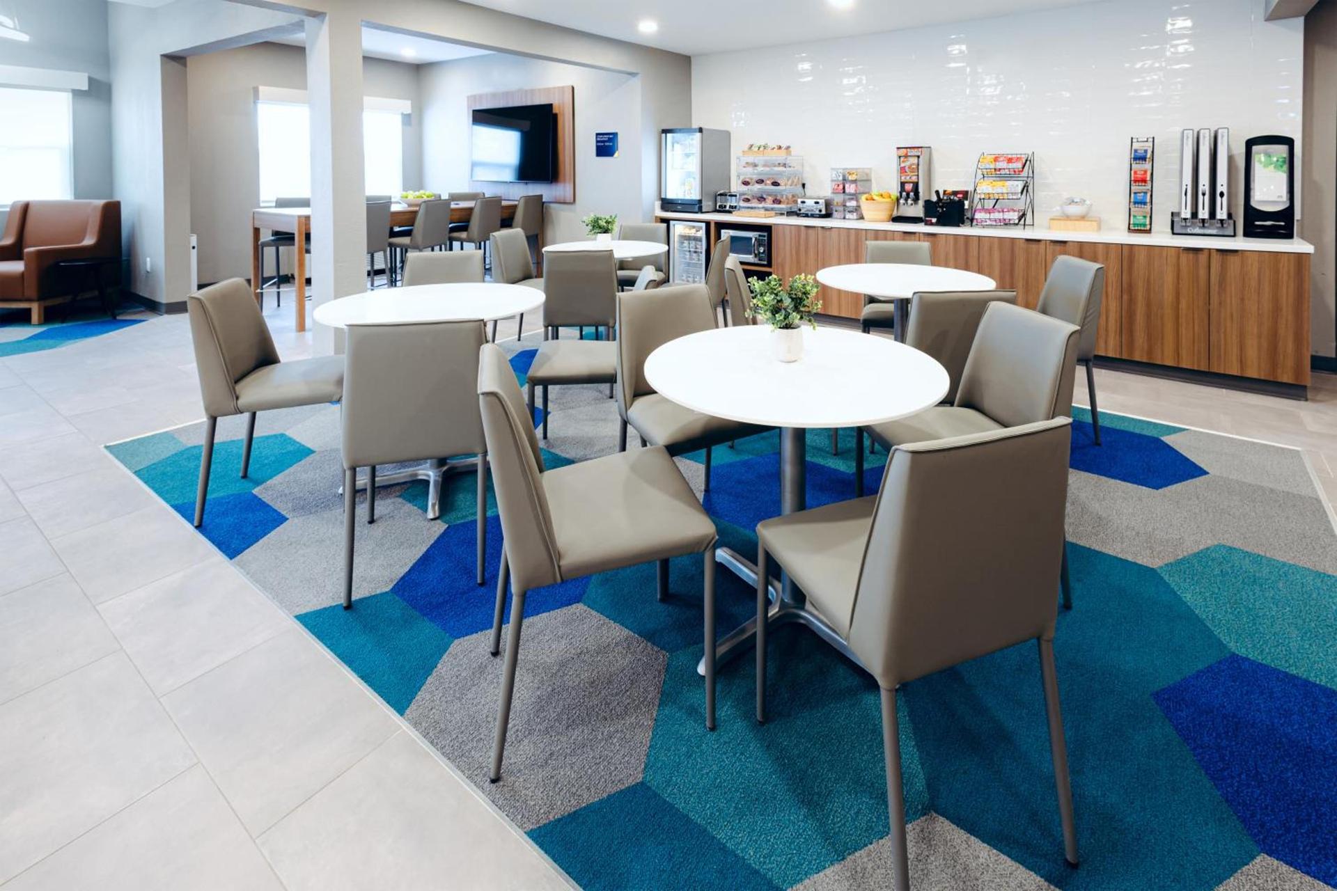 Microtel Inn & Suites by Wyndham Olean photo 27