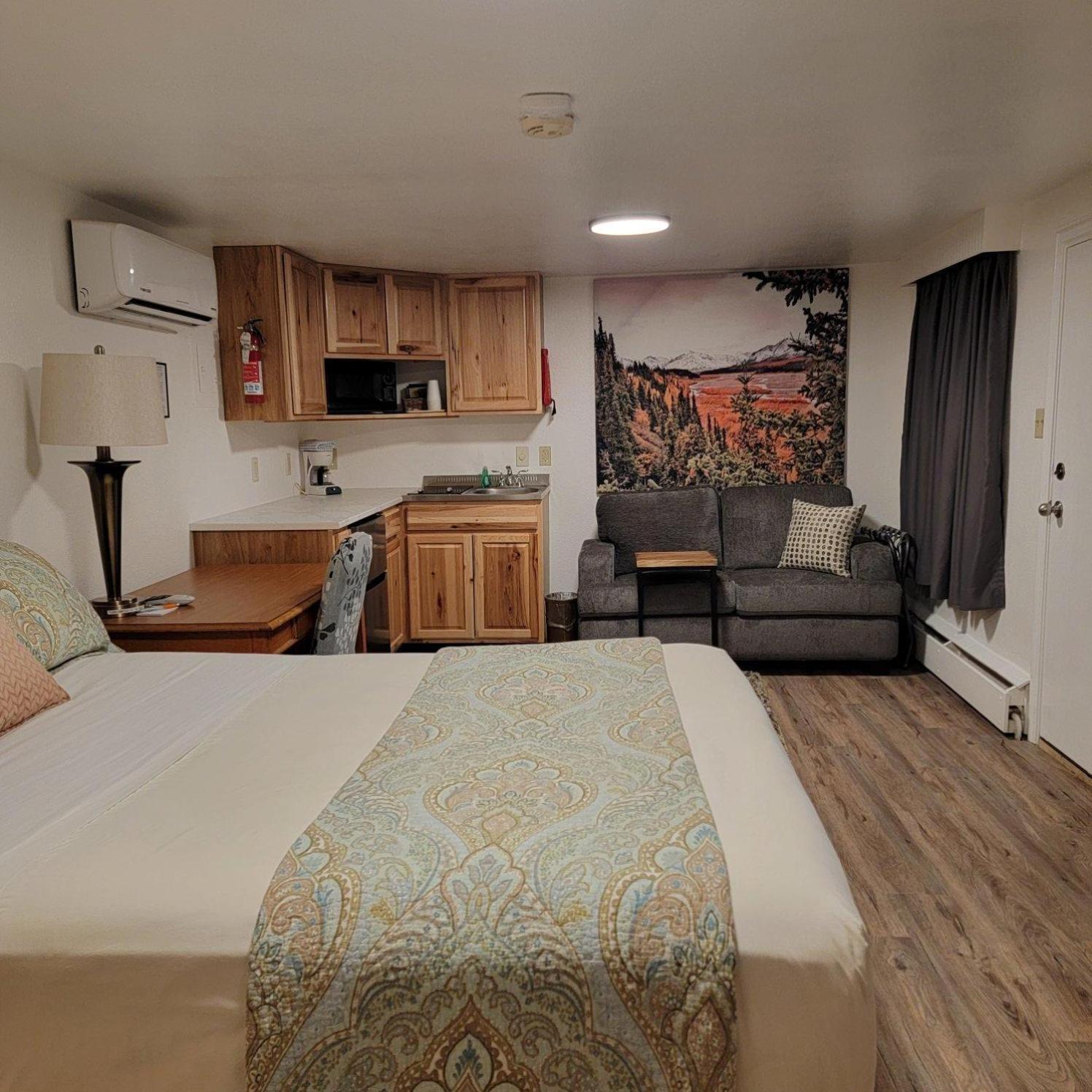 Alaska Country Inn photo 38