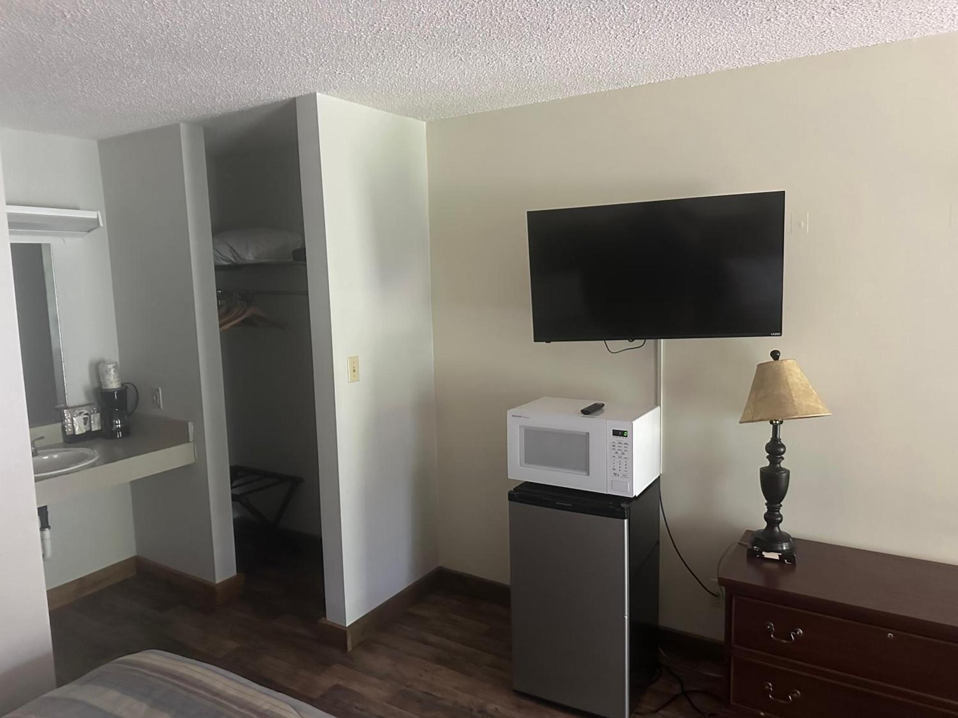 Skyline Lodge photo 23
