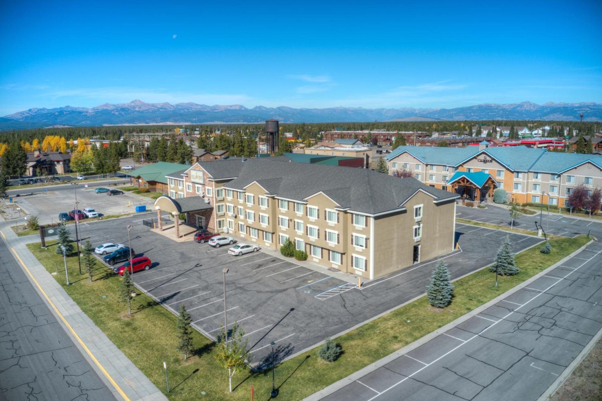 Yellowstone Park Hotel photo 36