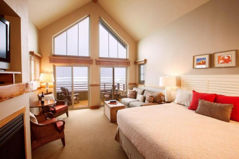 The Ocean Lodge photo 11