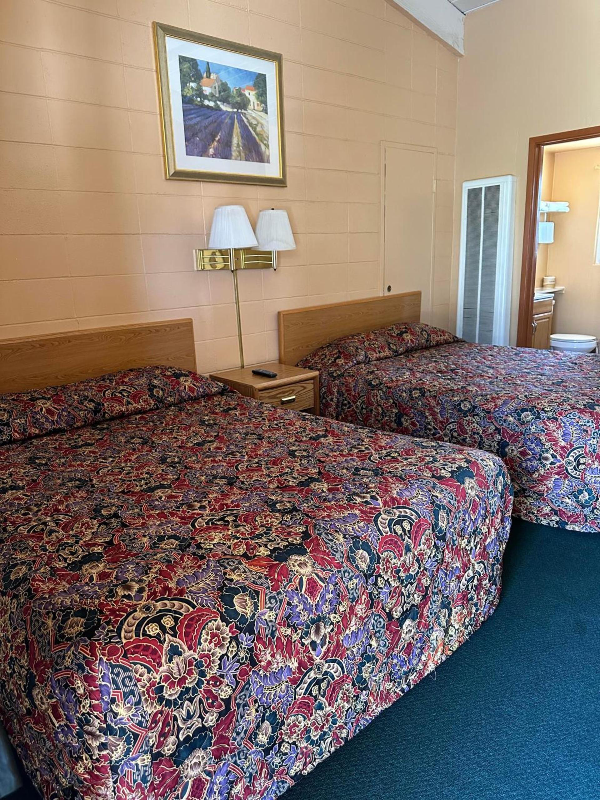 Fireside Inn photo 13