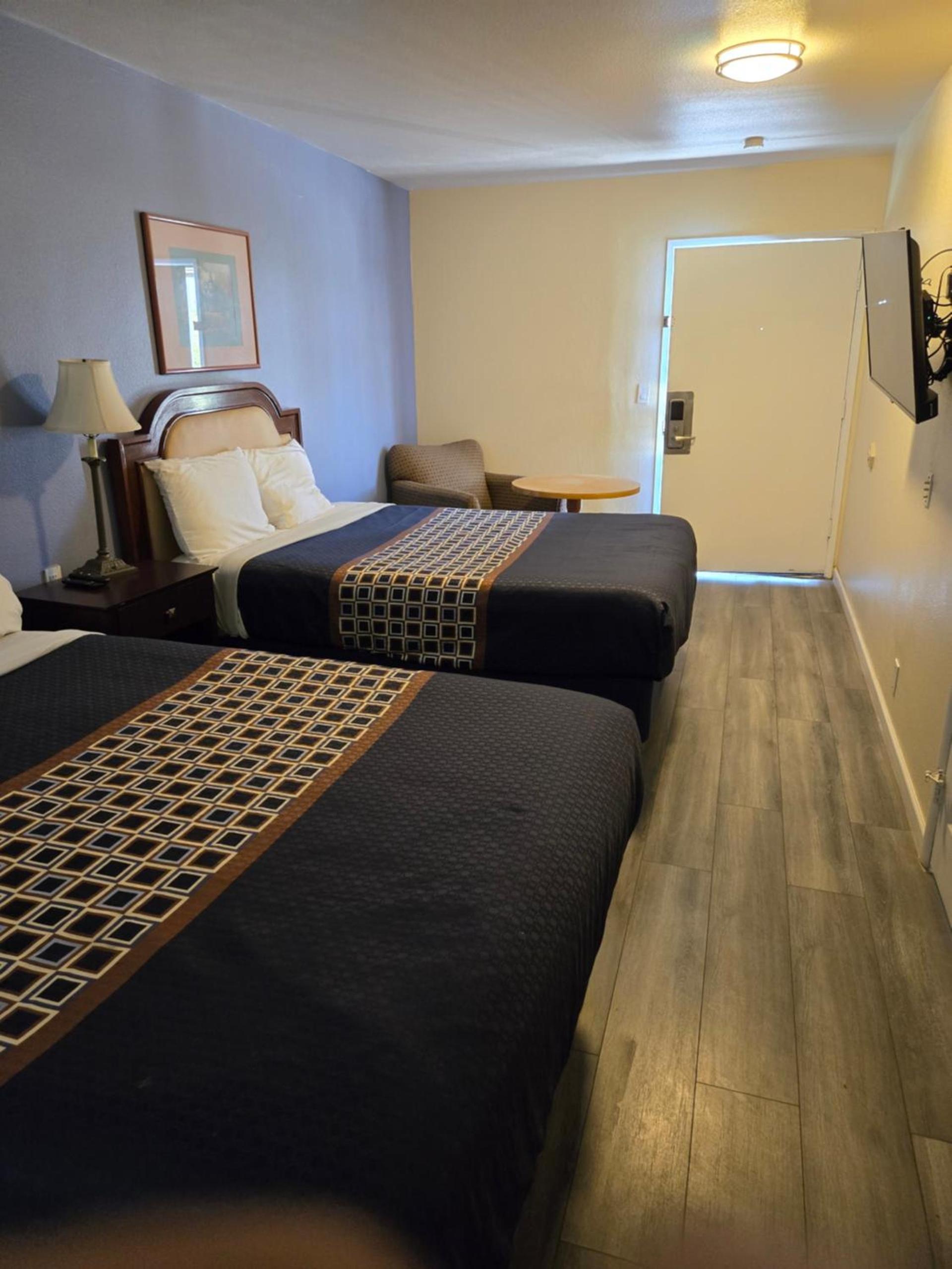 Rodeway Inn & Suites Blythe I-10 photo 50