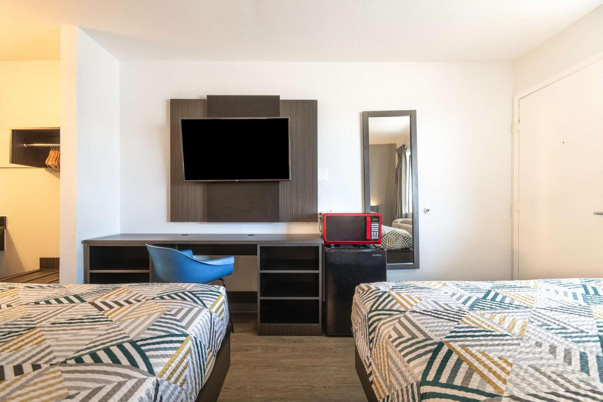 Motel 6-Rolling Meadows, IL - Chicago Northwest photo 10