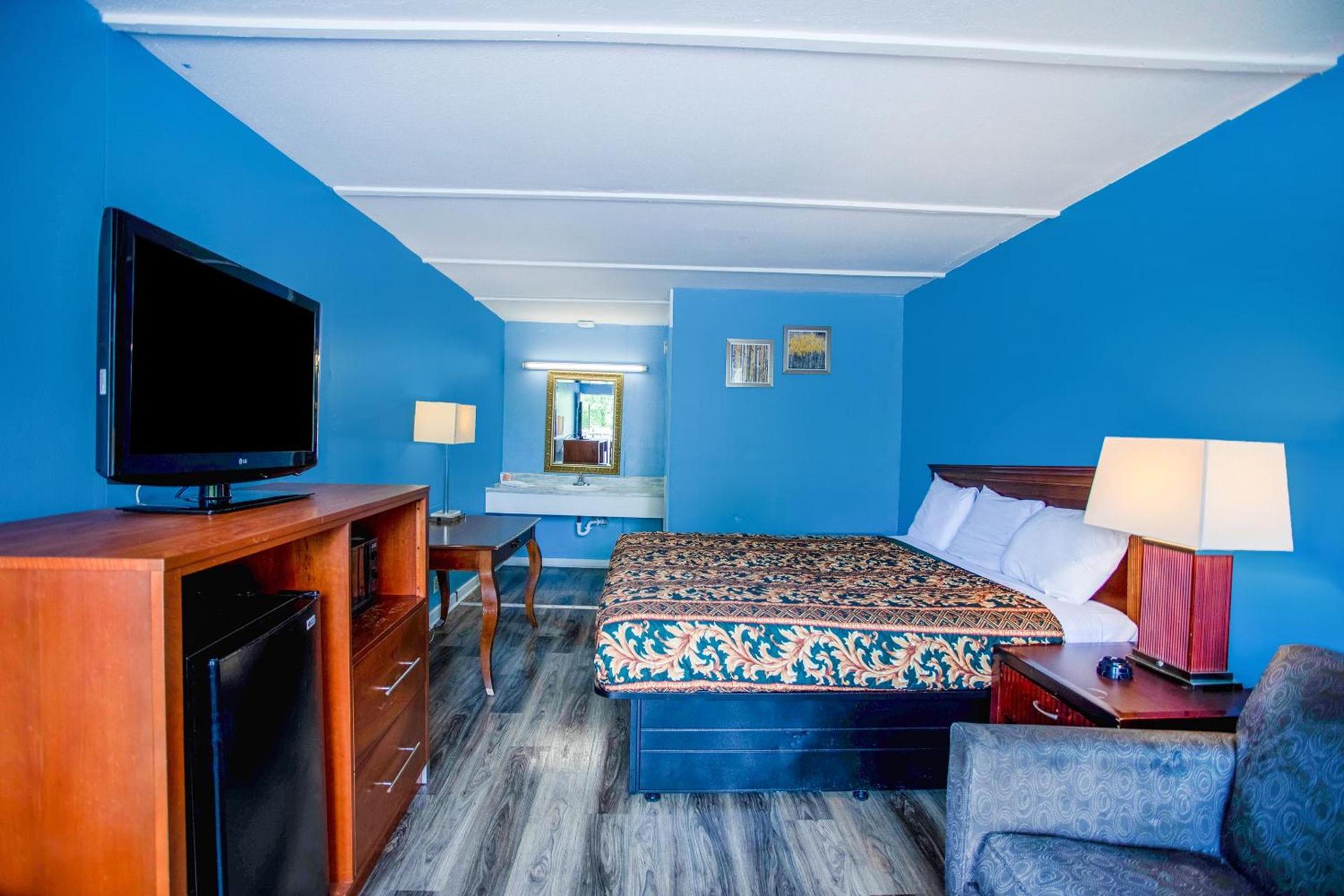 OYO Inn Kernersville photo 43