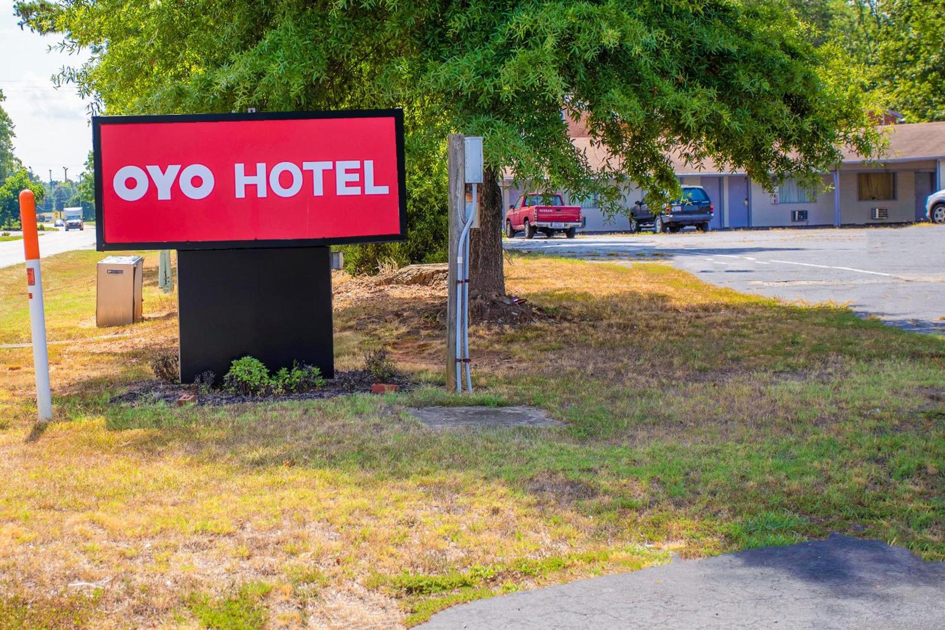 OYO Inn Kernersville photo 6