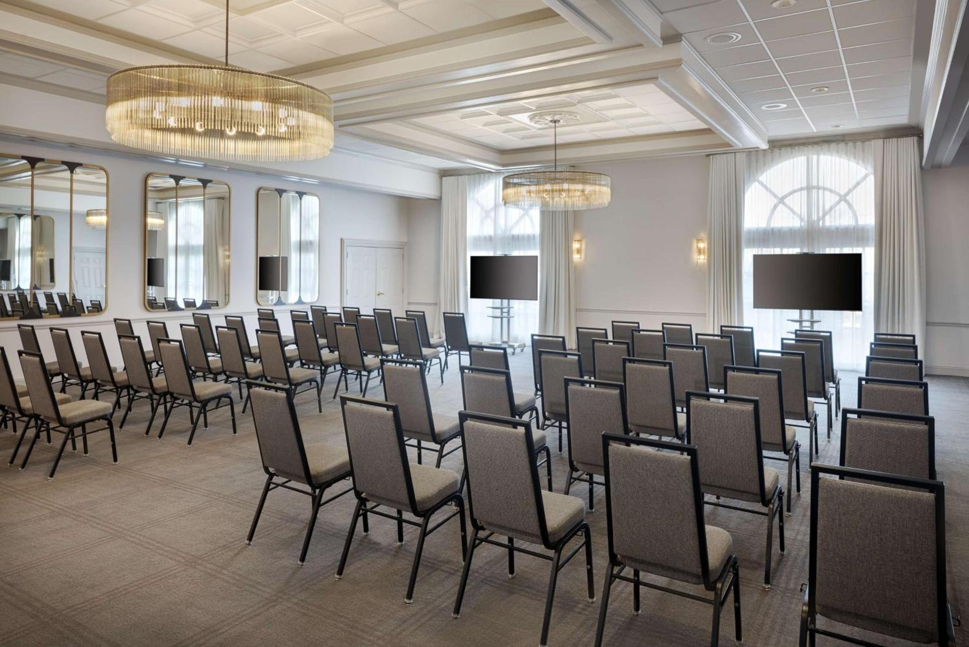 DoubleTree Suites by Hilton Lexington photo 70