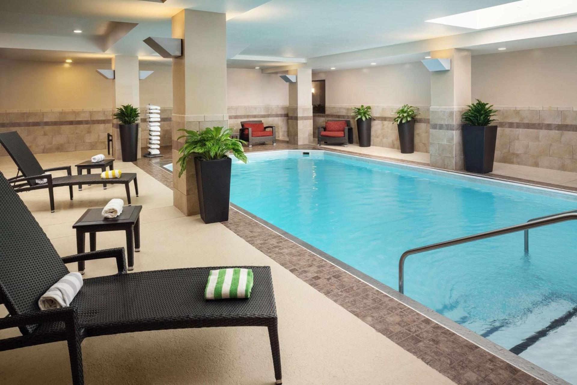 Embassy Suites Saint Louis - Downtown photo 7