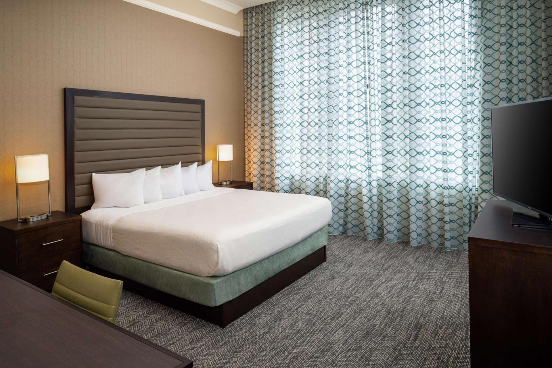 Embassy Suites Saint Louis - Downtown photo 33