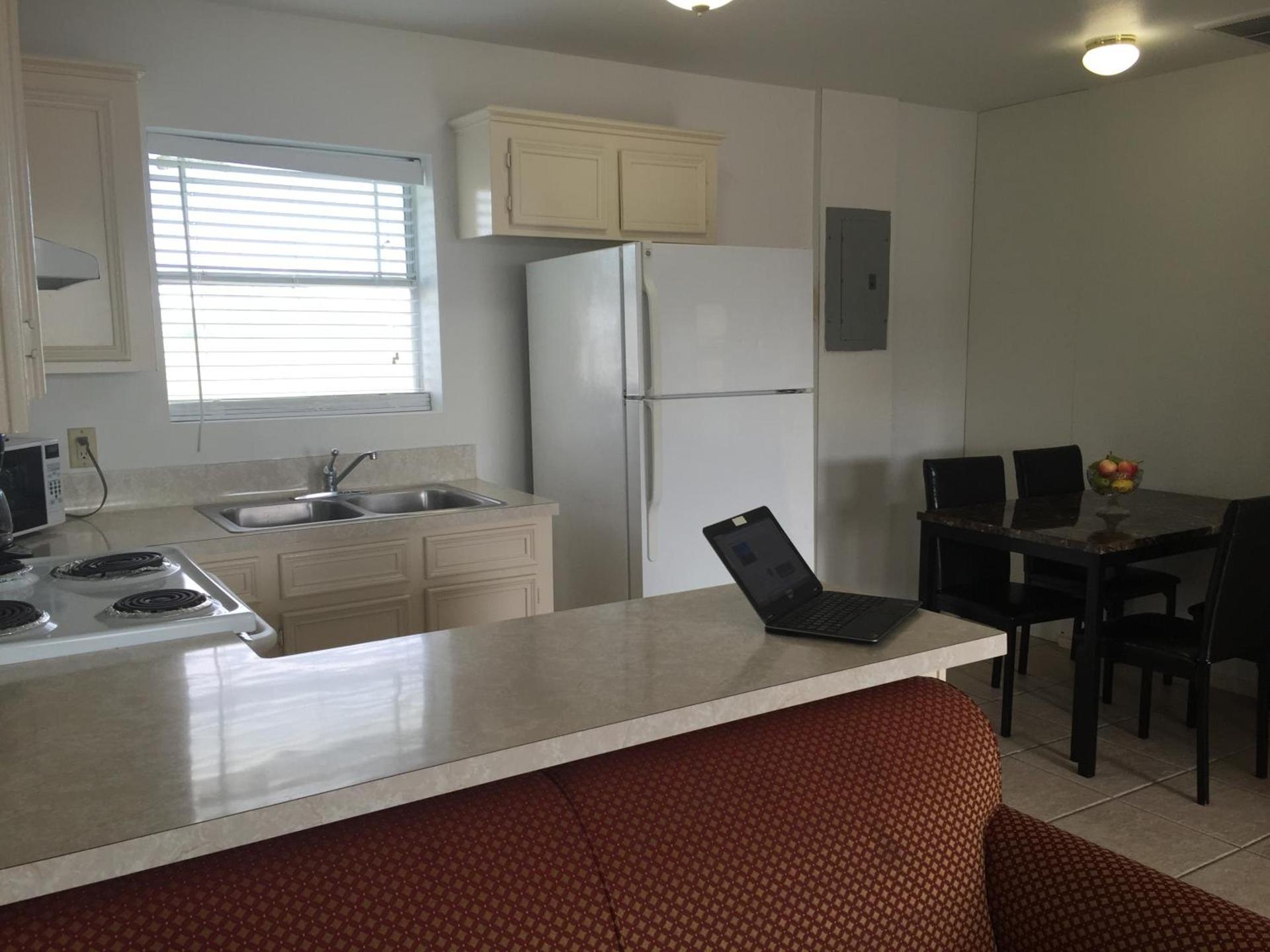 Port Isla Inn photo 21