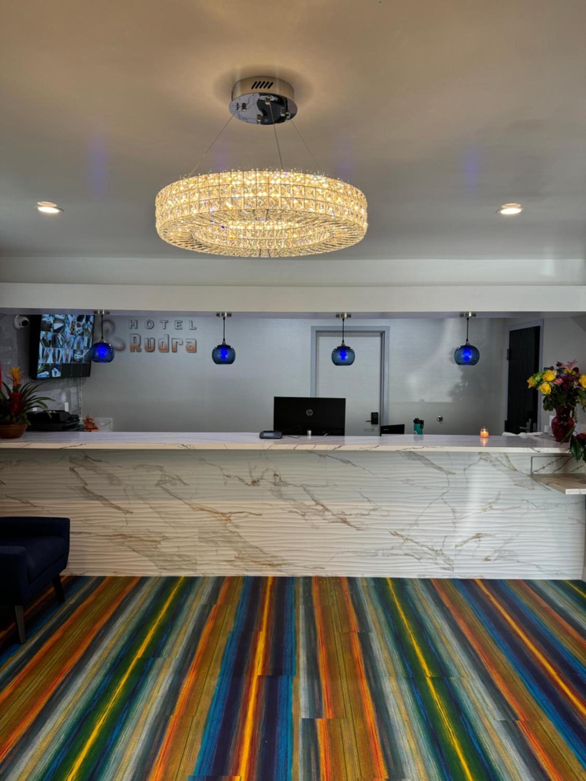 Hotel Rudra - Hollywood photo 12