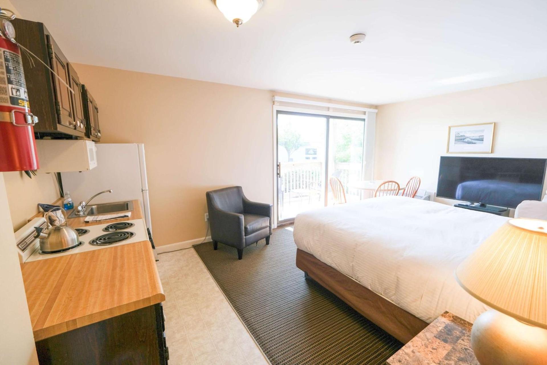 Aspinquid Resort photo 36