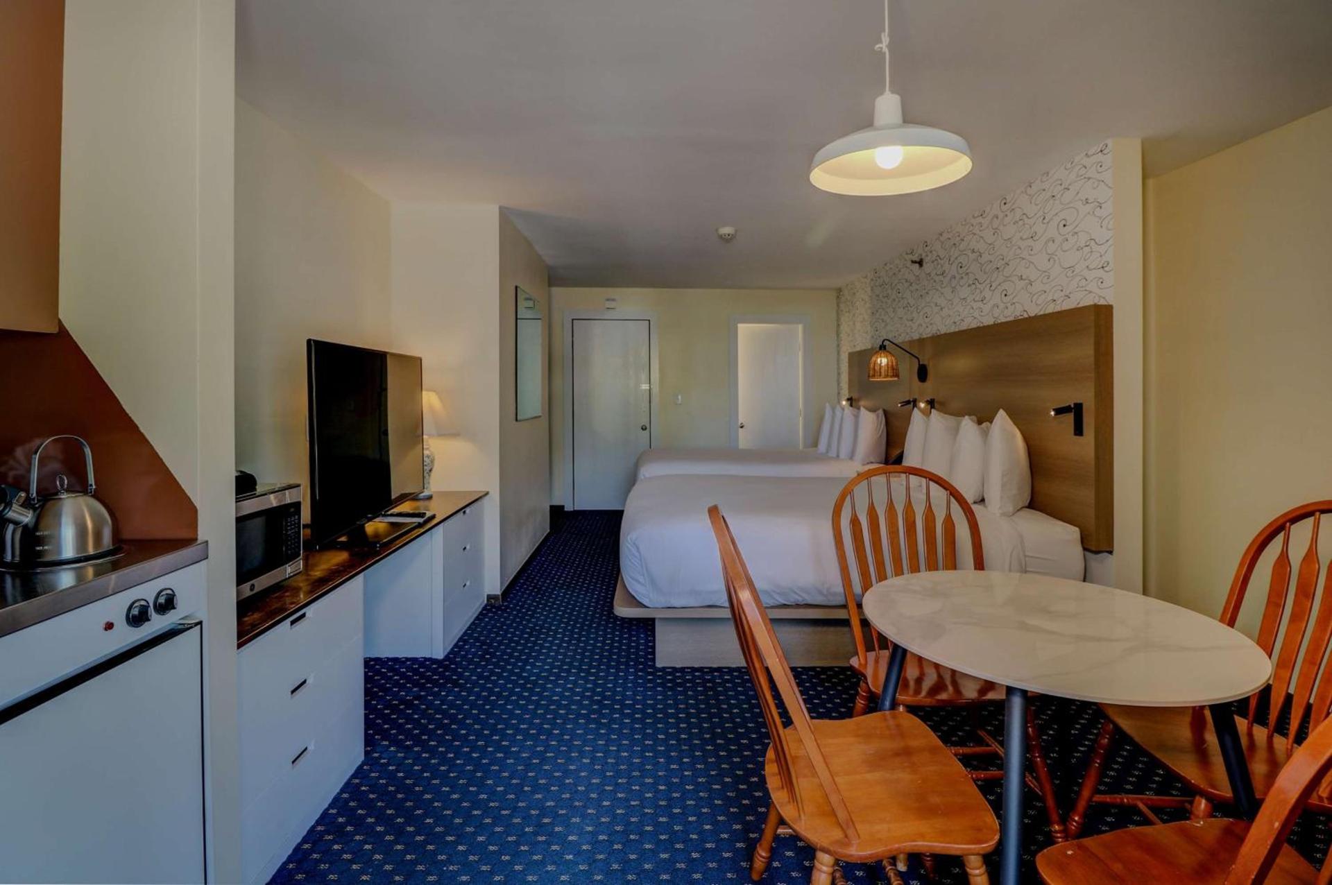 Aspinquid Resort photo 69