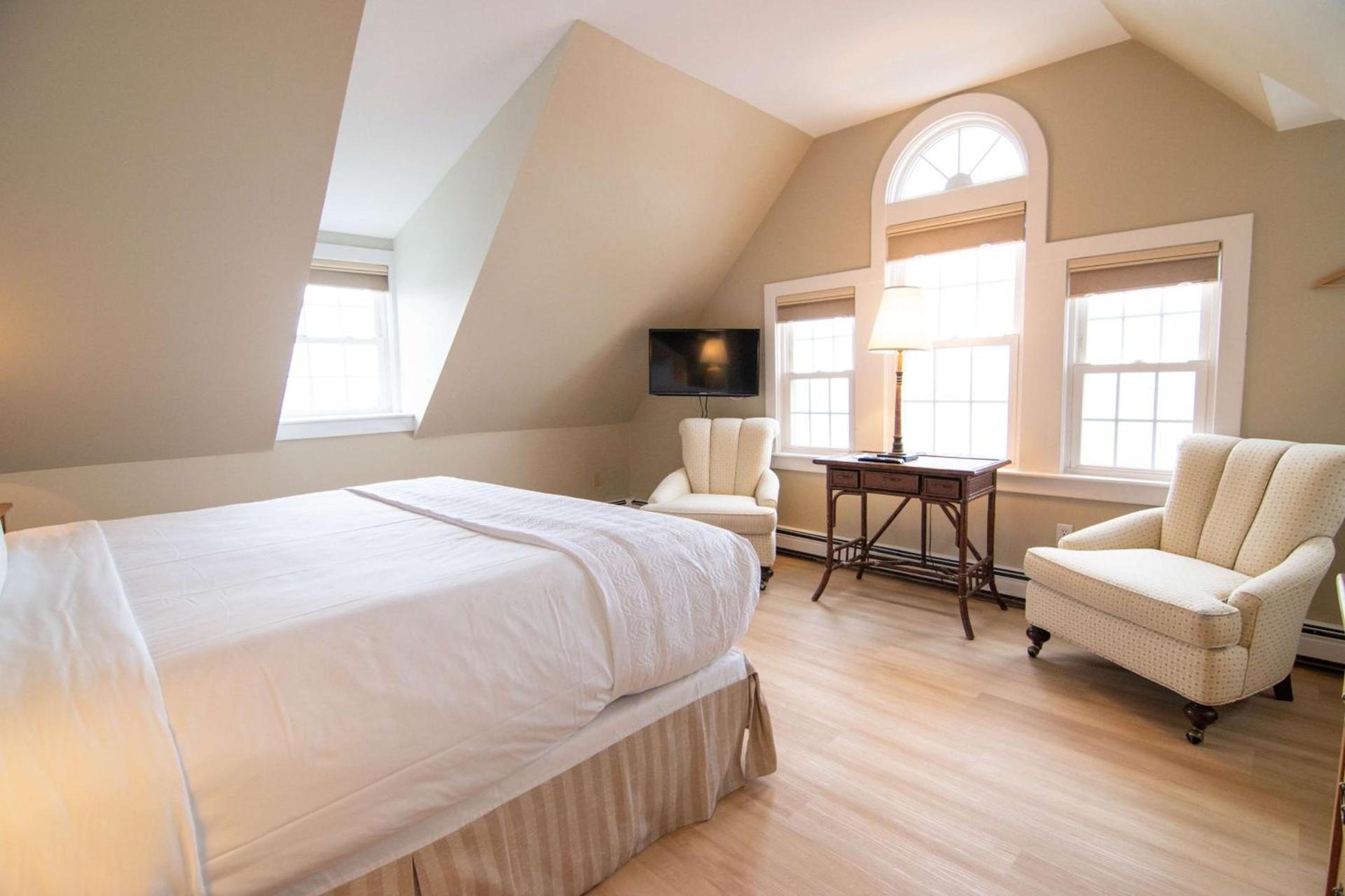 The Beach House Inn photo 34