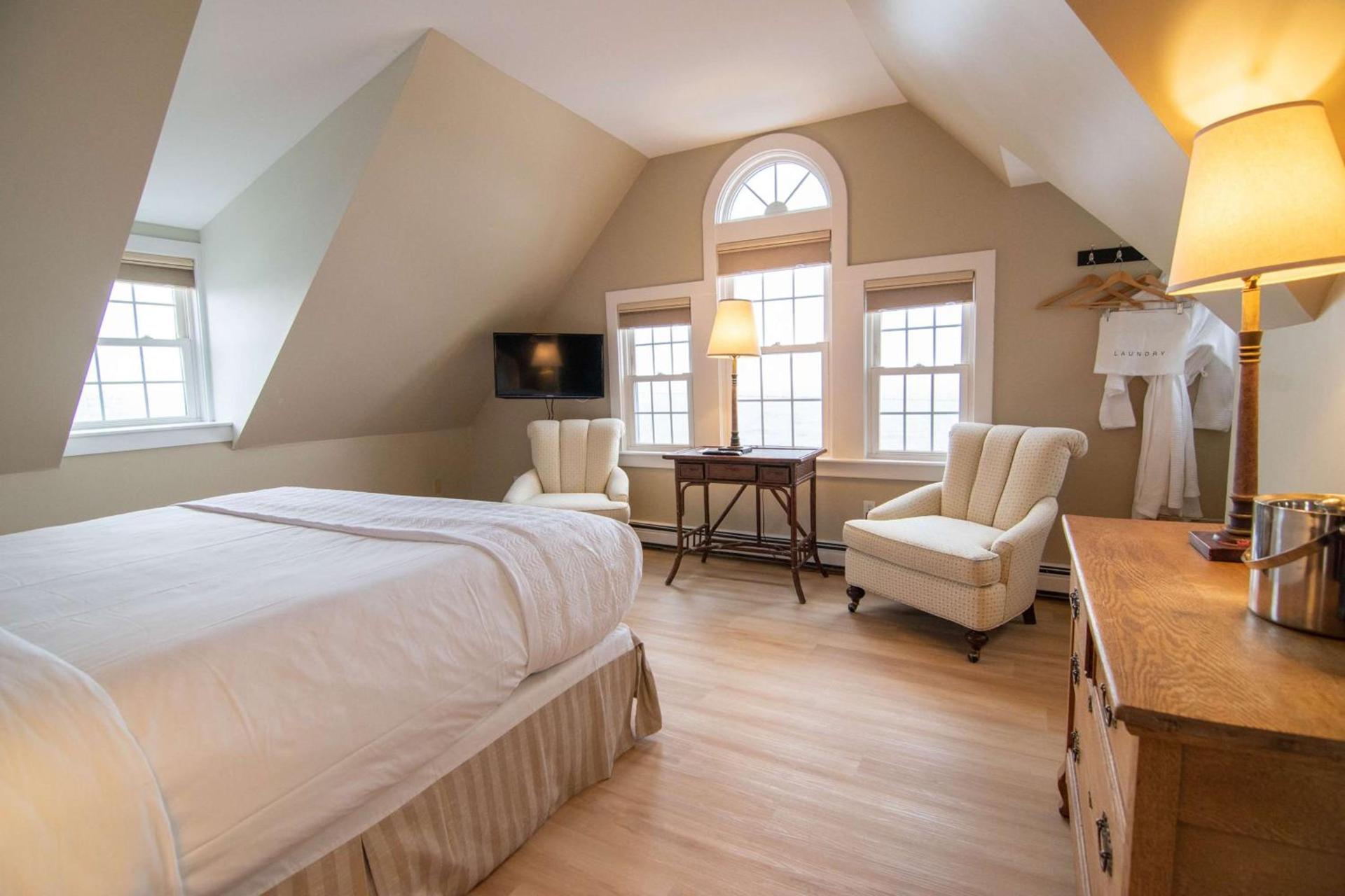 The Beach House Inn photo 39