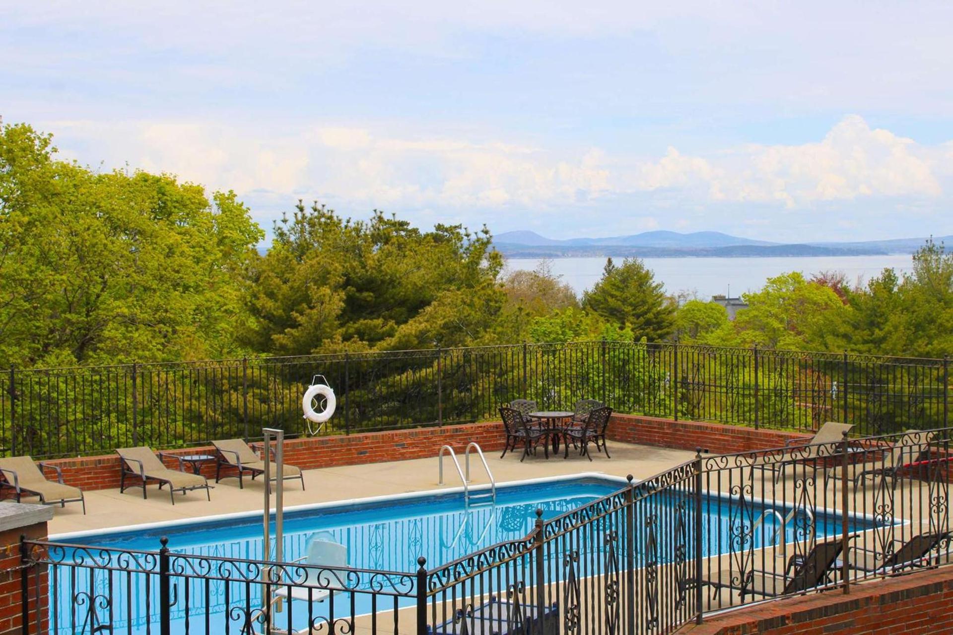 Bluenose Inn - Bar Harbor Collection photo 3