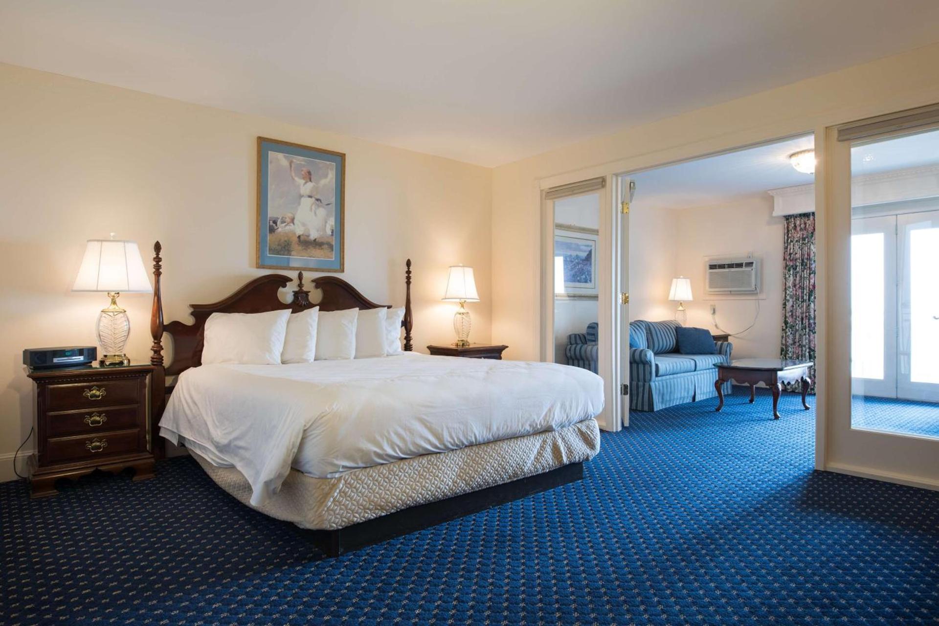 Bluenose Inn - Bar Harbor Collection photo 26