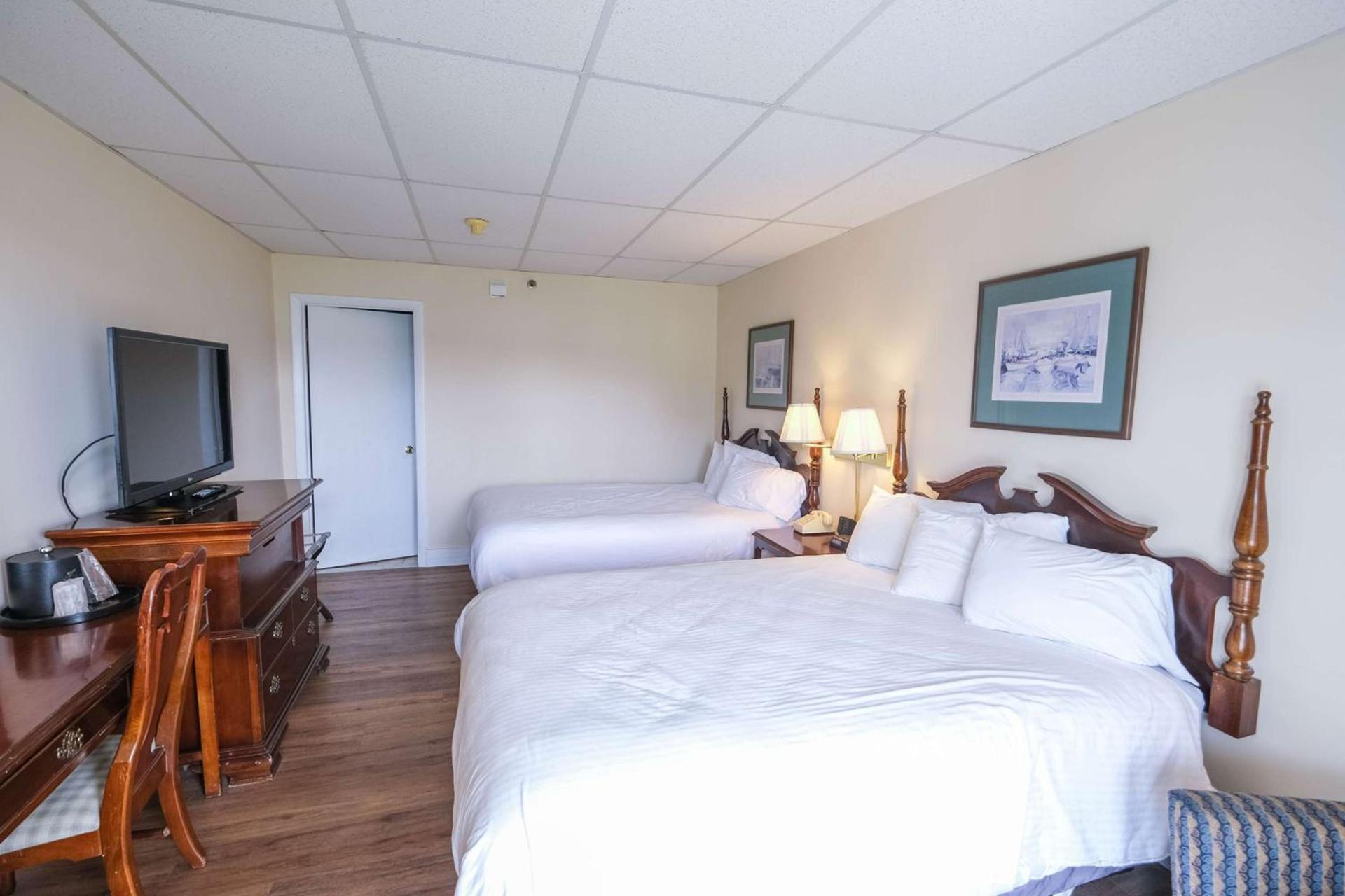 Boothbay Harbor Inn photo 5