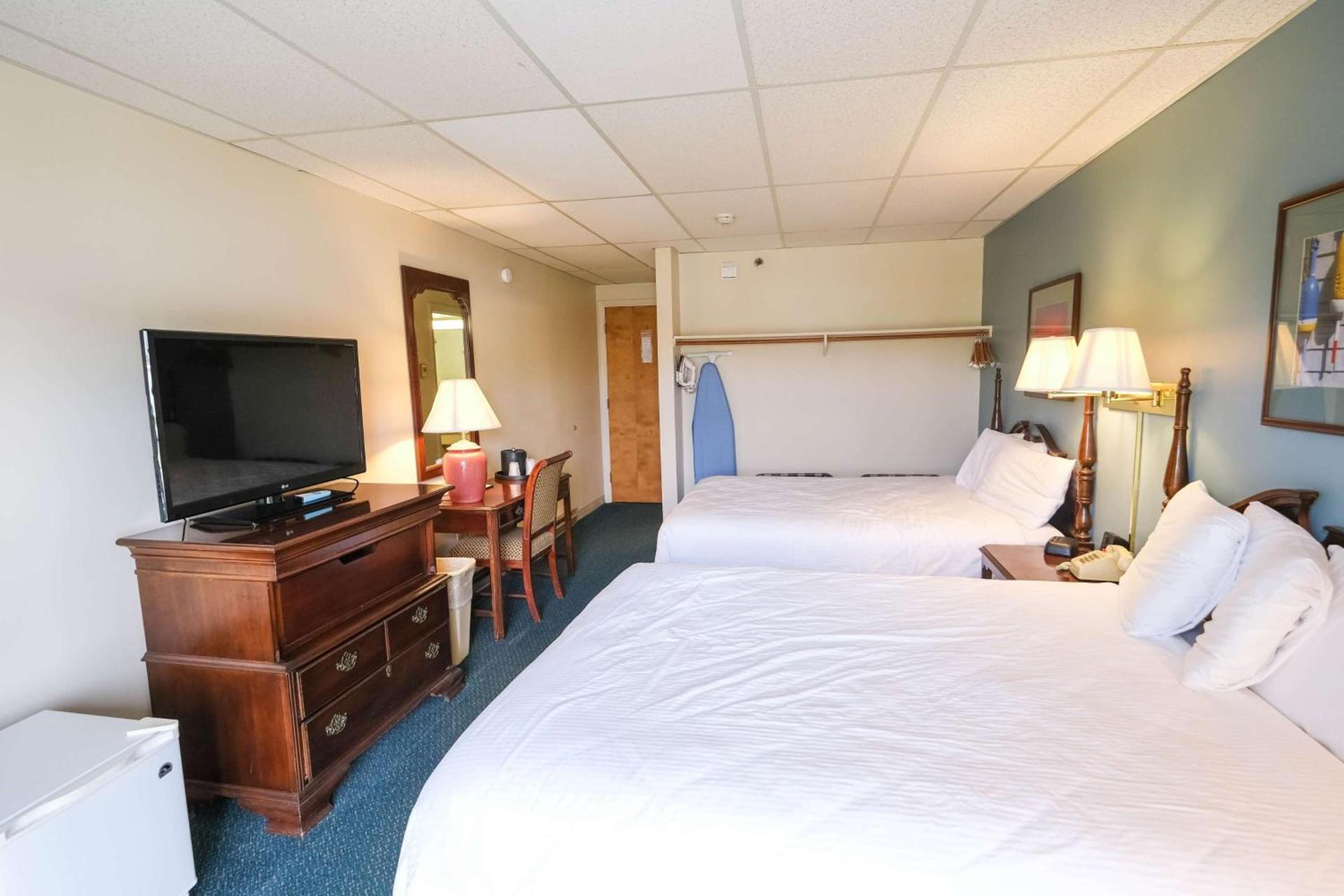 Boothbay Harbor Inn photo 21