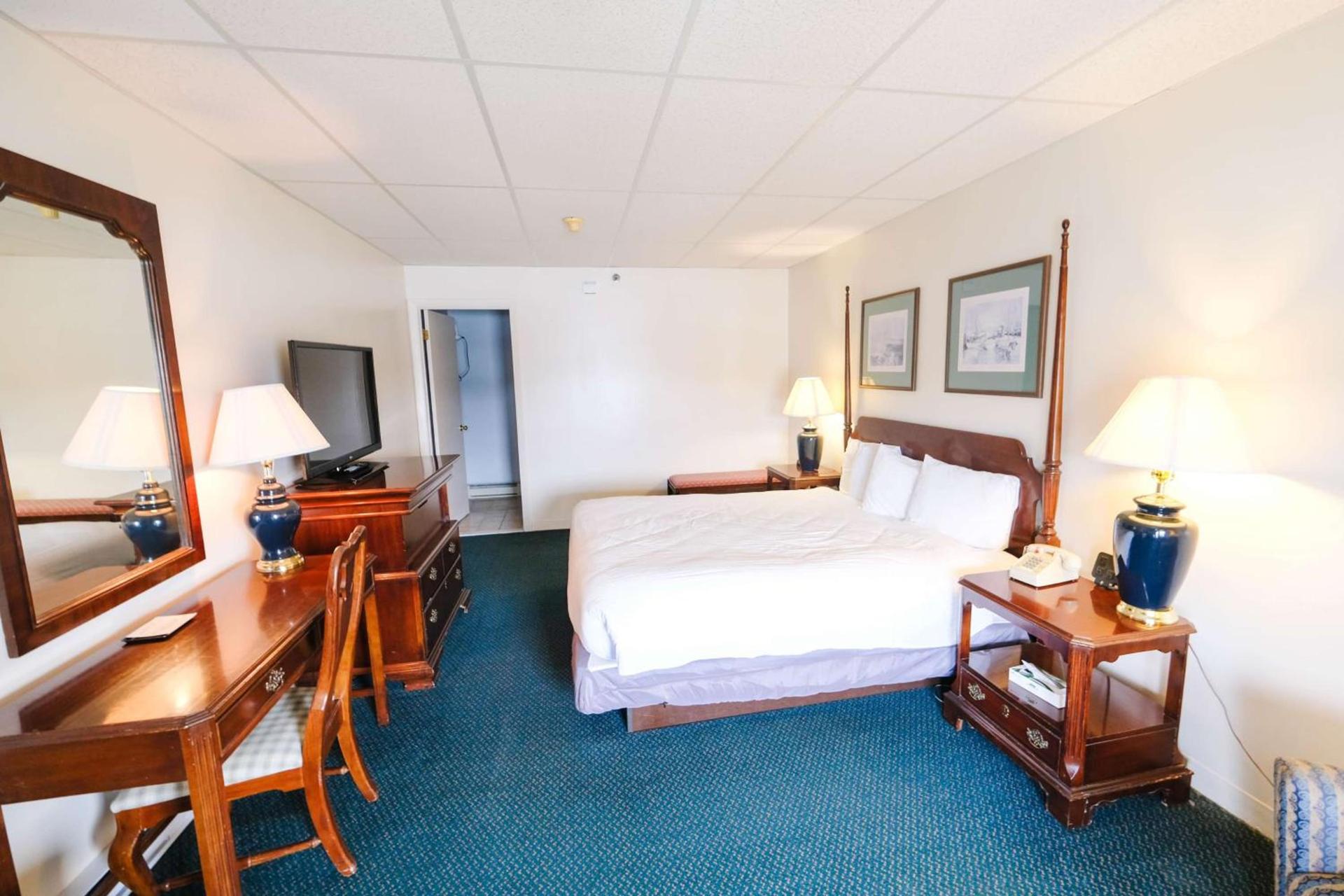 Boothbay Harbor Inn photo 25