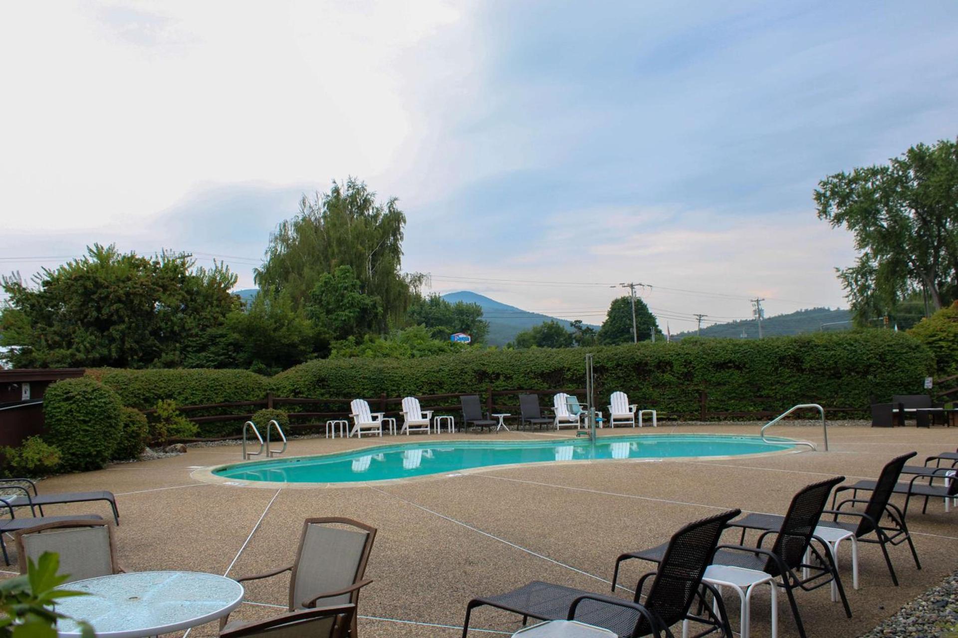 Fireside Inn & Suites Gilford photo 6