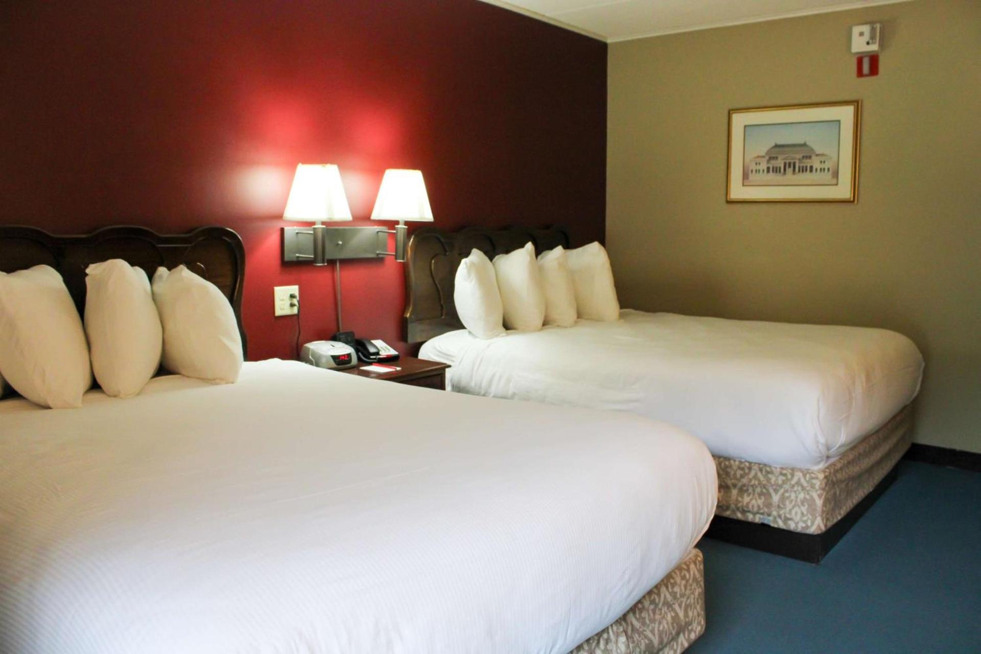 Fireside Inn & Suites Gilford photo 29