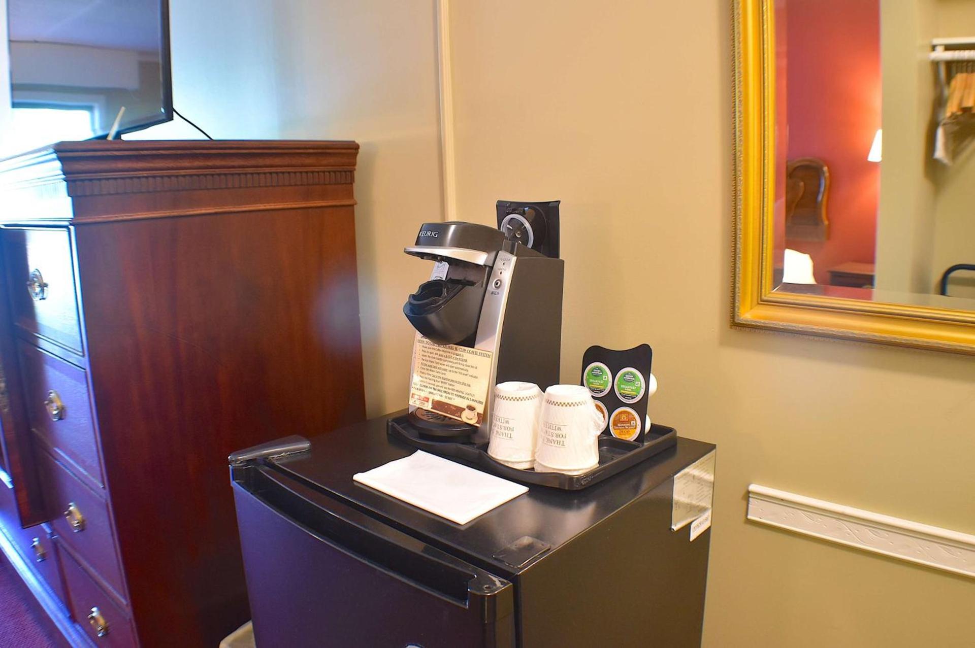 Fireside Inn & Suites Gilford photo 38