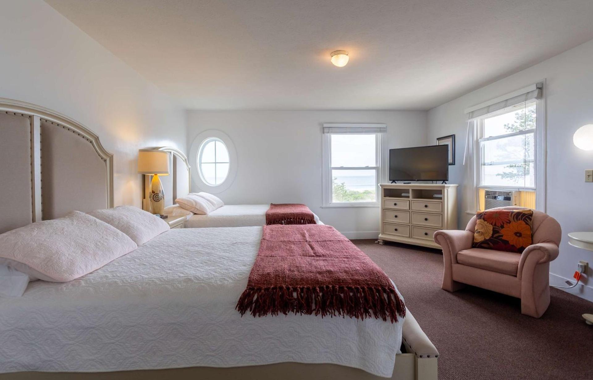 The Gull Oceanside Inn & Motel photo 9