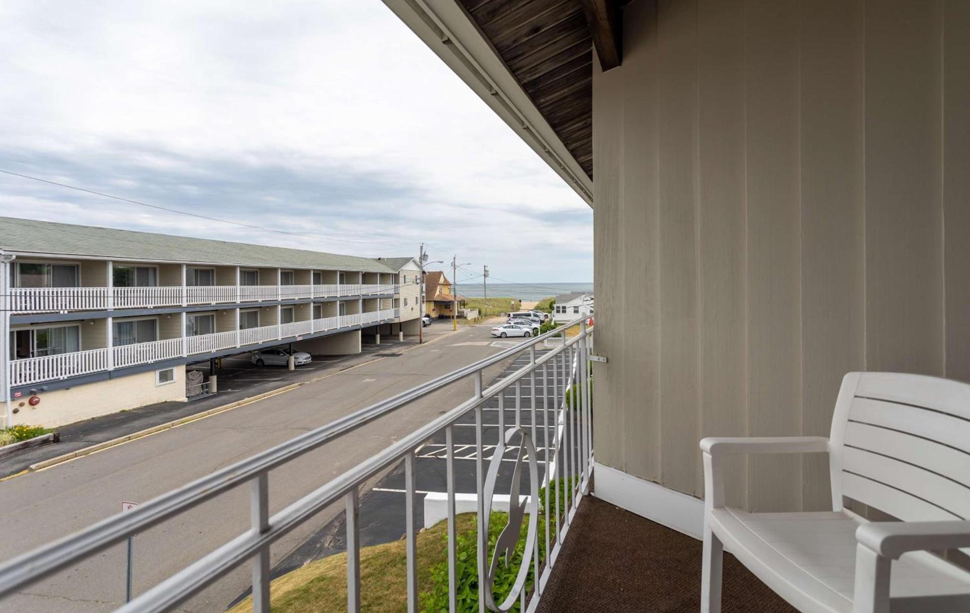 The Gull Oceanside Inn & Motel photo 29