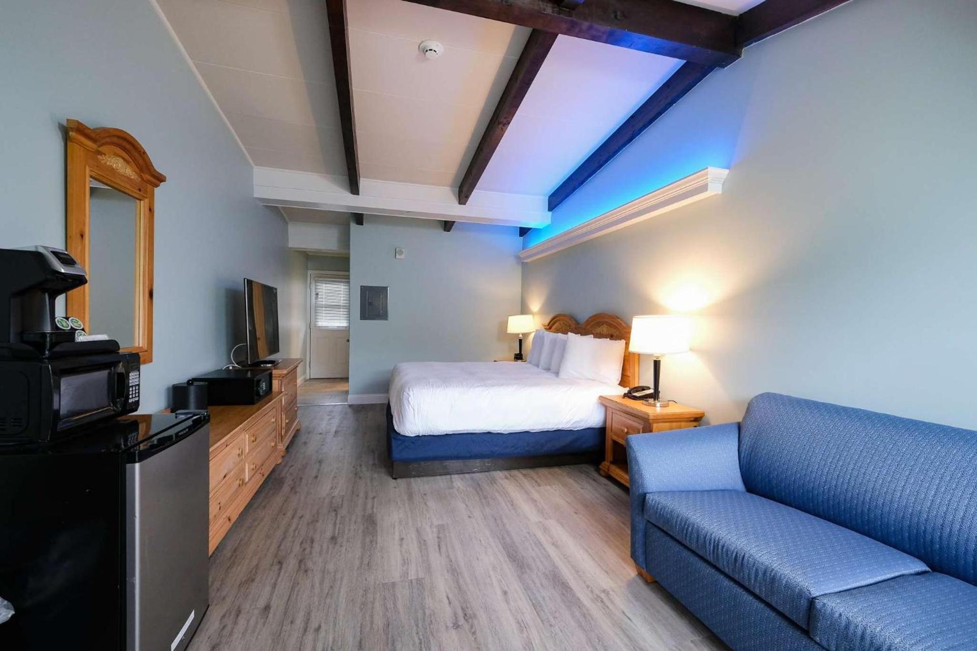 Norseman Resort on the Beach photo 81