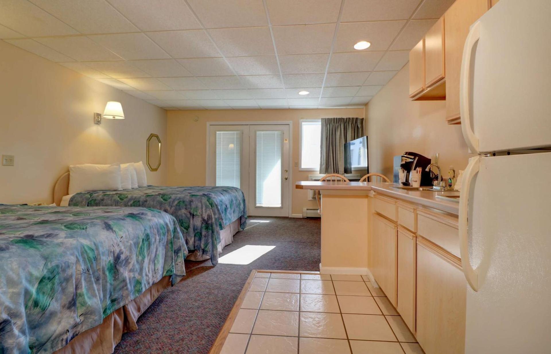 Sea View Inn photo 34
