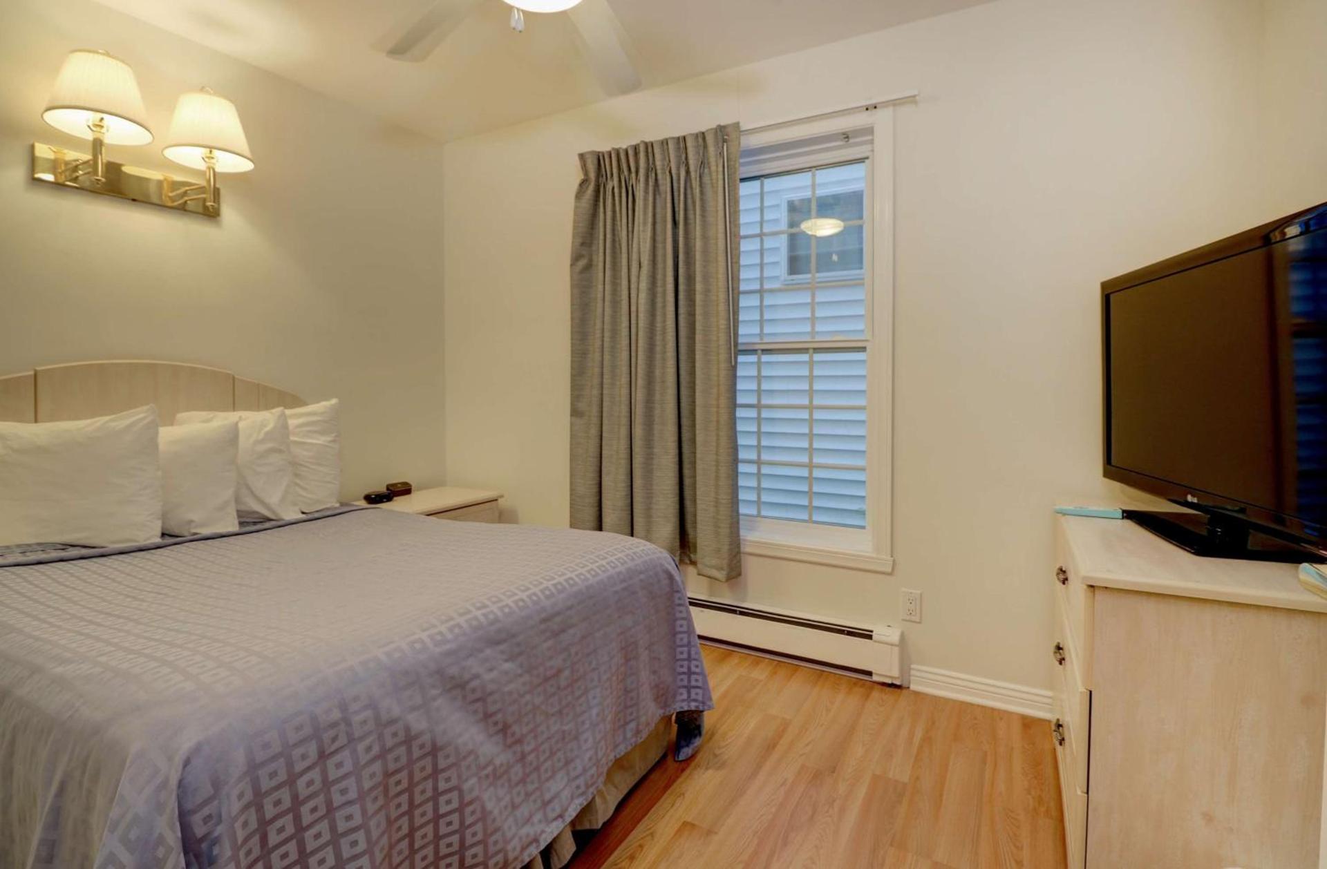 Sea View Inn photo 44