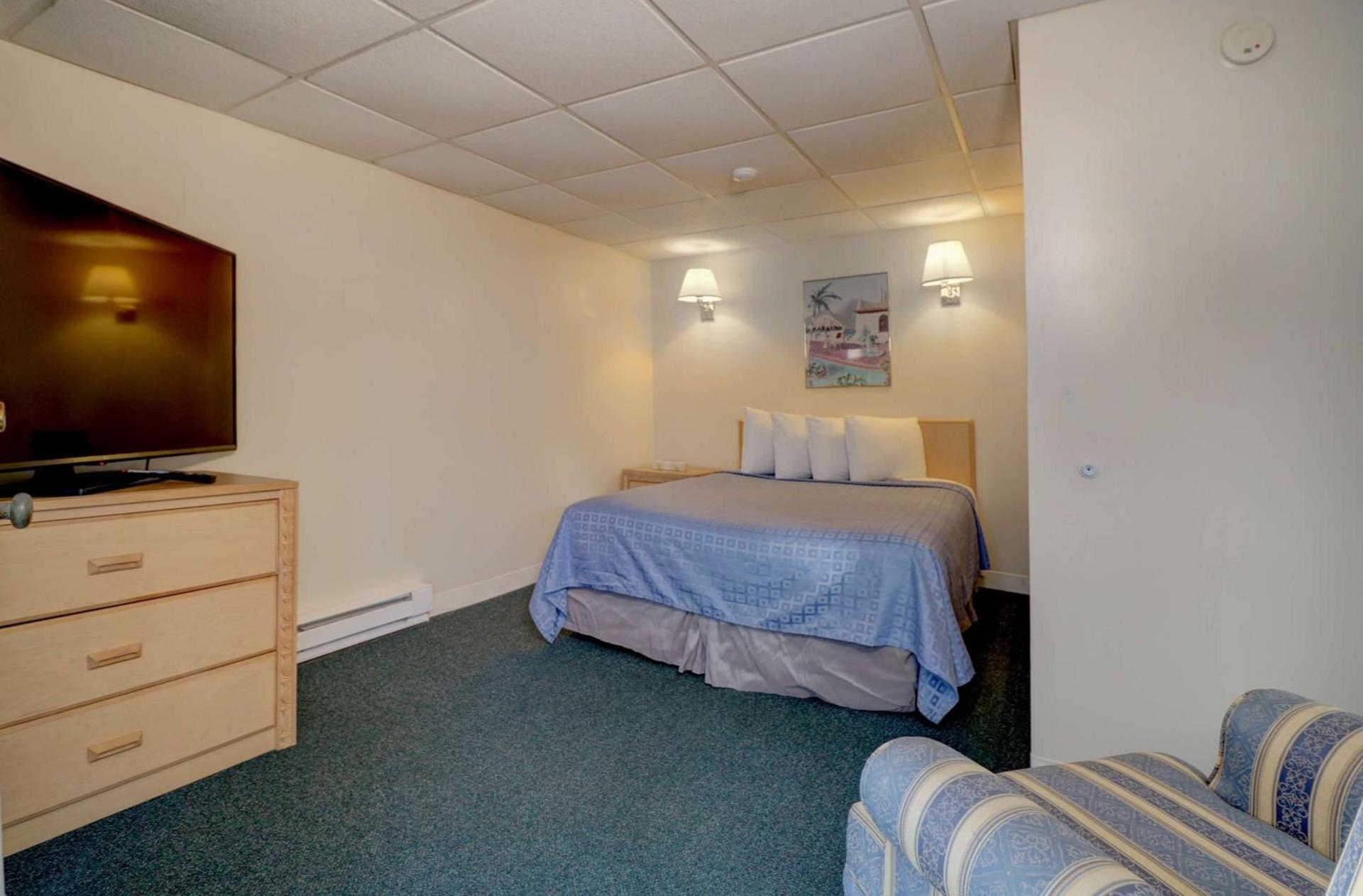 Sea View Inn photo 29