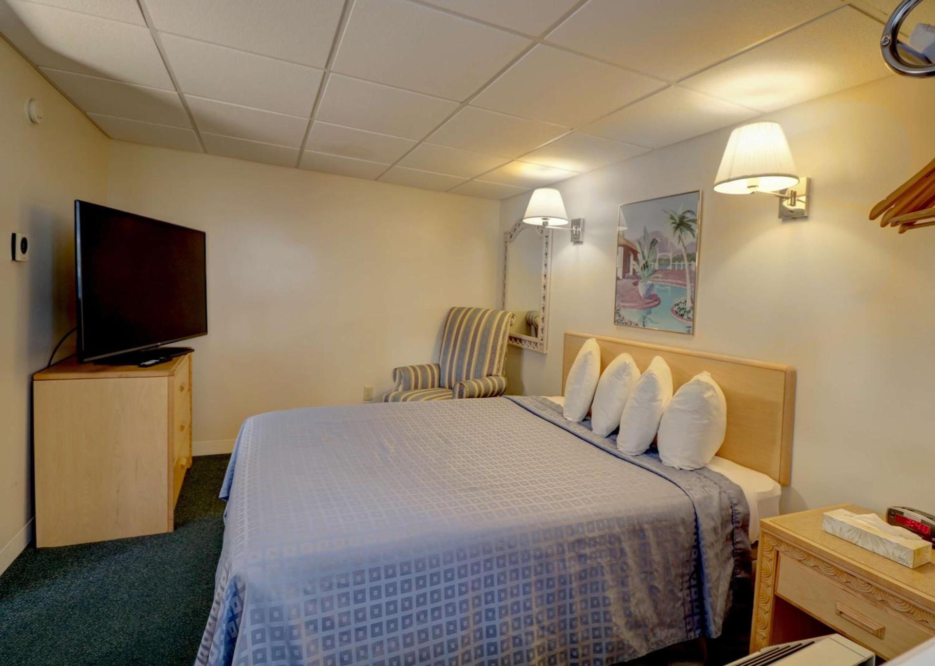 Sea View Inn photo 38