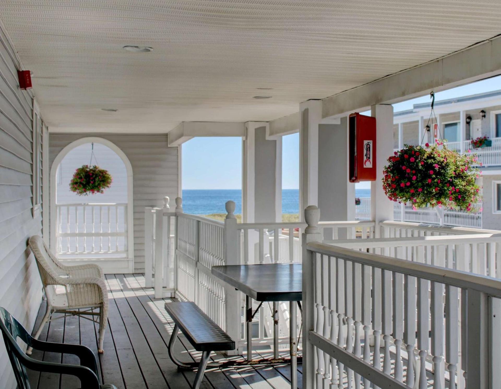 Sea View Inn photo 2