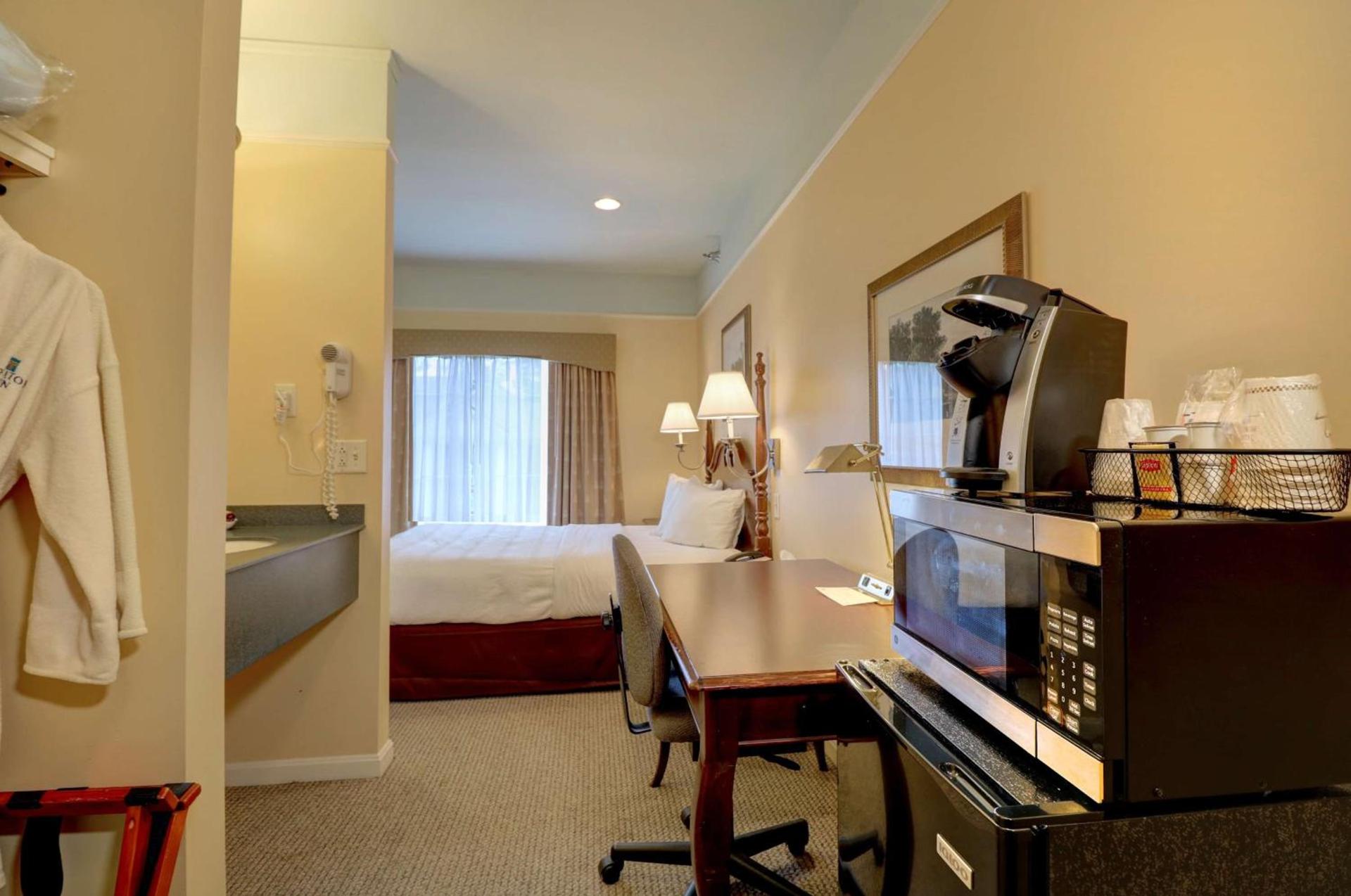 Senator Inn & Spa photo 65