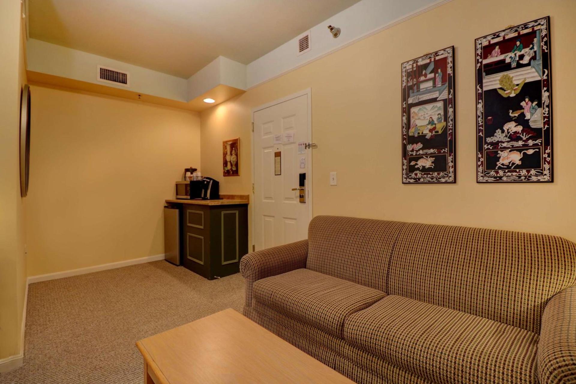 Senator Inn & Spa photo 62