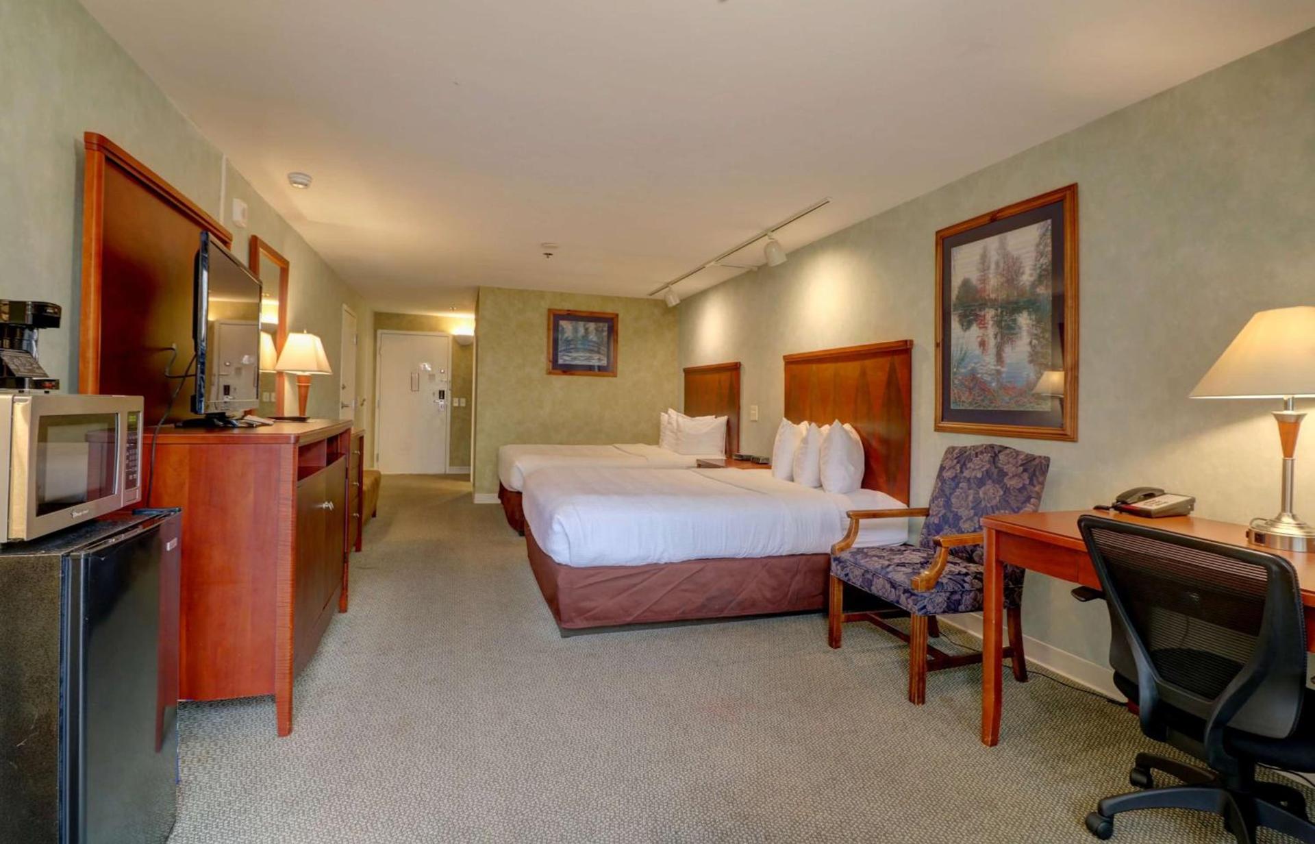 Senator Inn & Spa photo 76