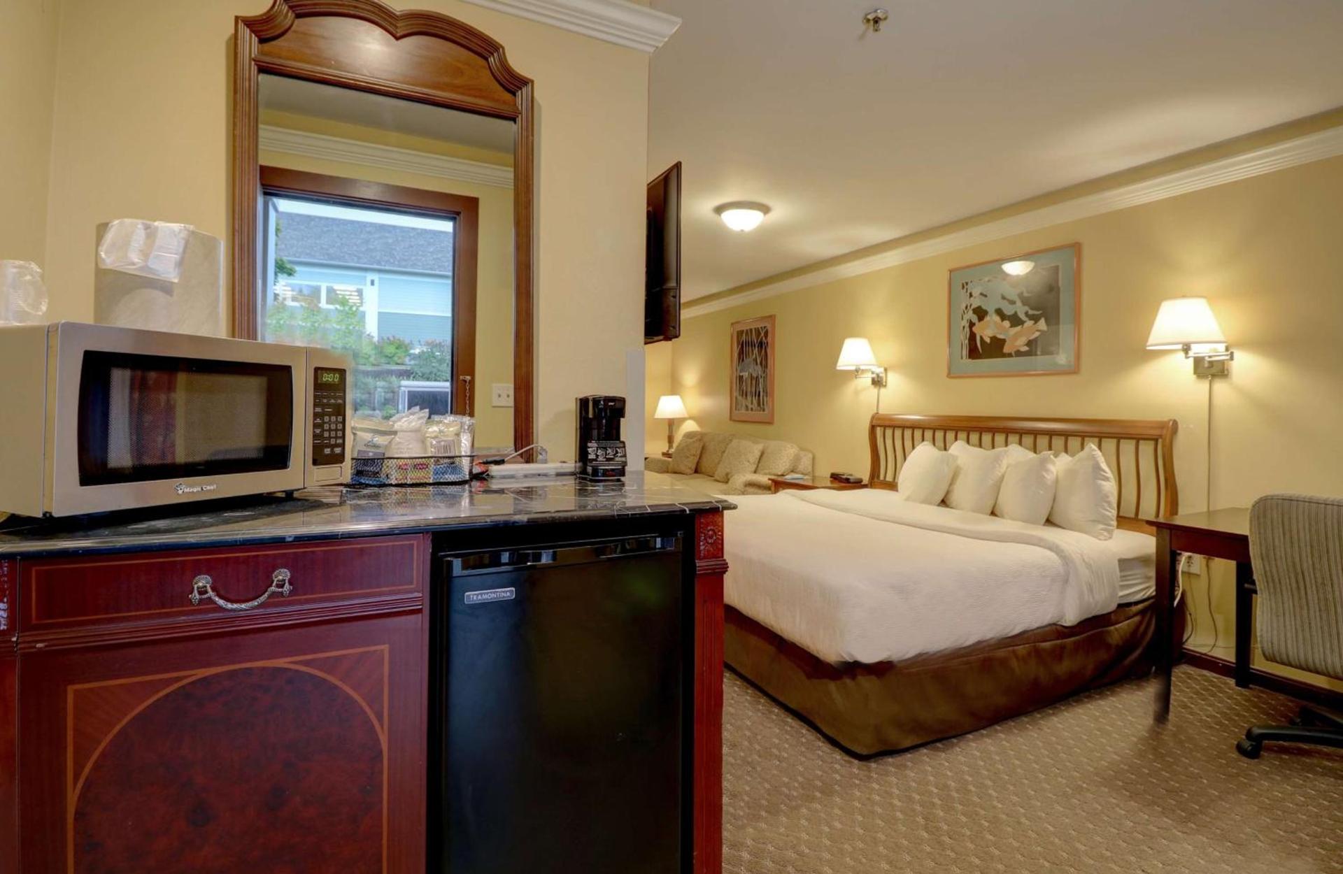 Senator Inn & Spa photo 87